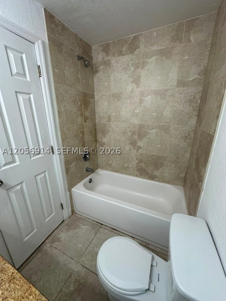 3330 N Pinewalk Dr N #1611, Margate FL 33063
