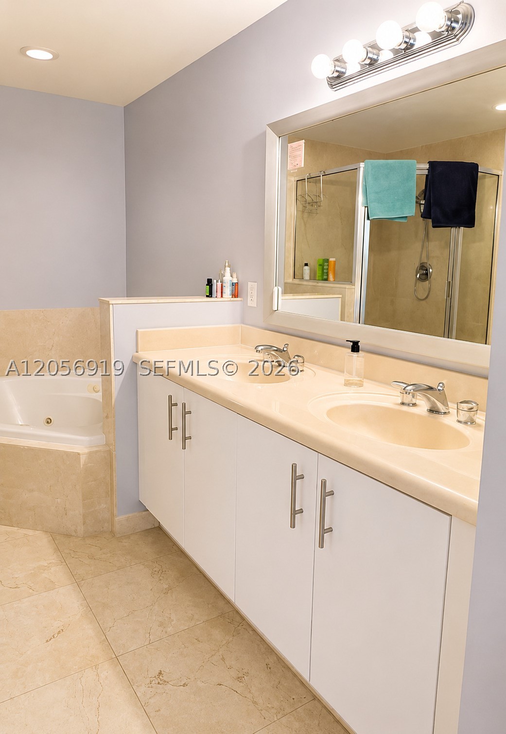 7900 Harbor Island Dr #705, North Bay Village FL 33141