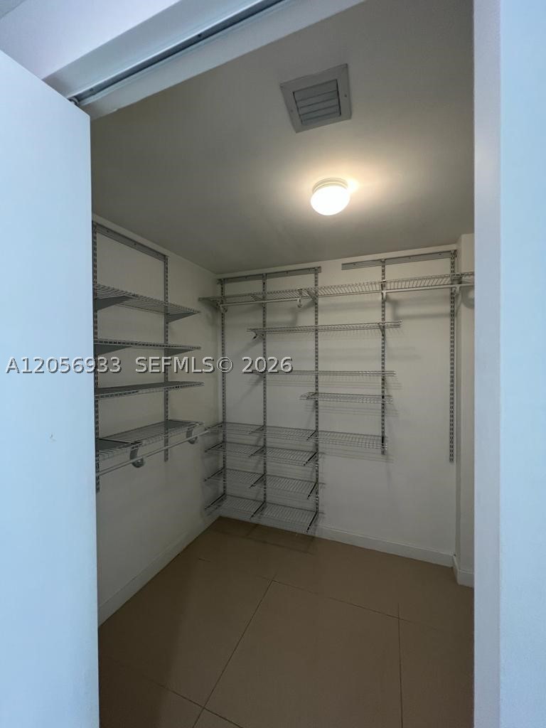 488 NE 18th #4809, Miami FL 33132