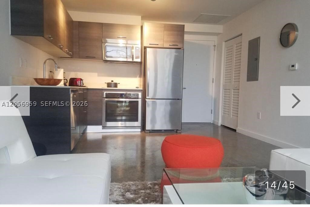 151 SE 1st St #1803, Miami FL 33131