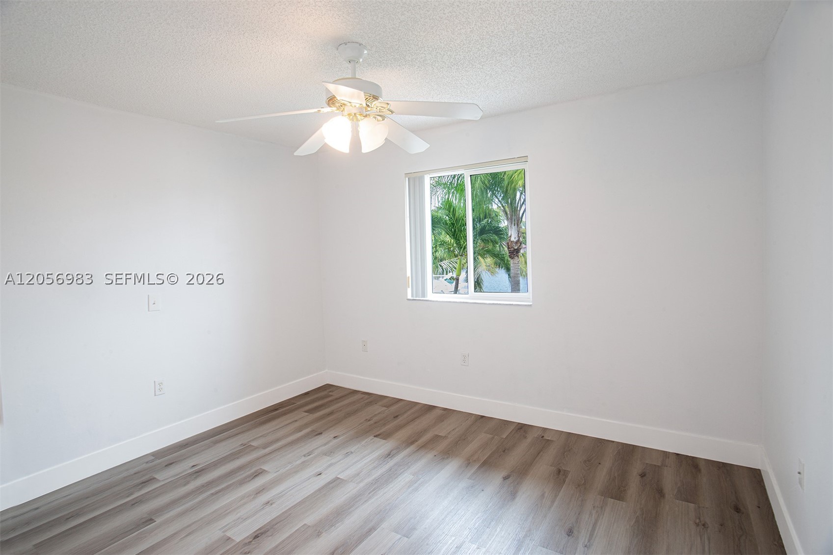 8949 SW 214th St #8949, Cutler Bay FL 33189