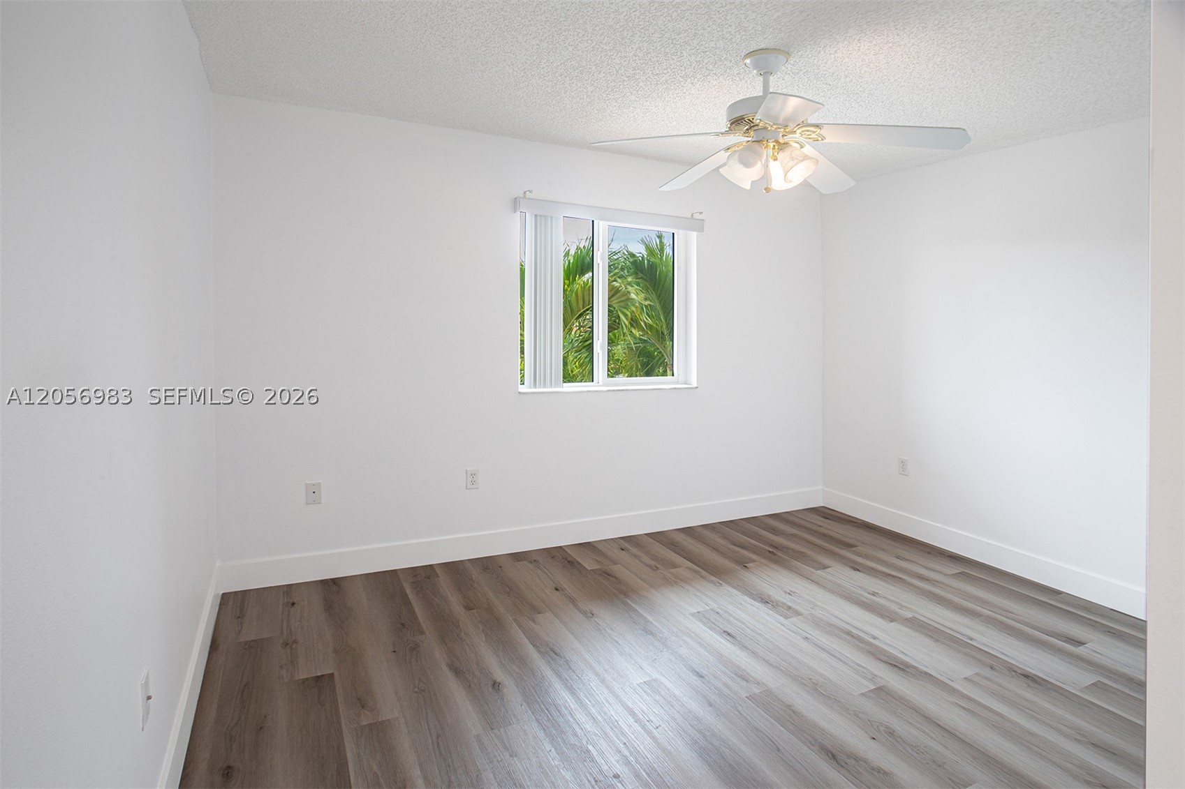 8949 SW 214th St #8949, Cutler Bay FL 33189