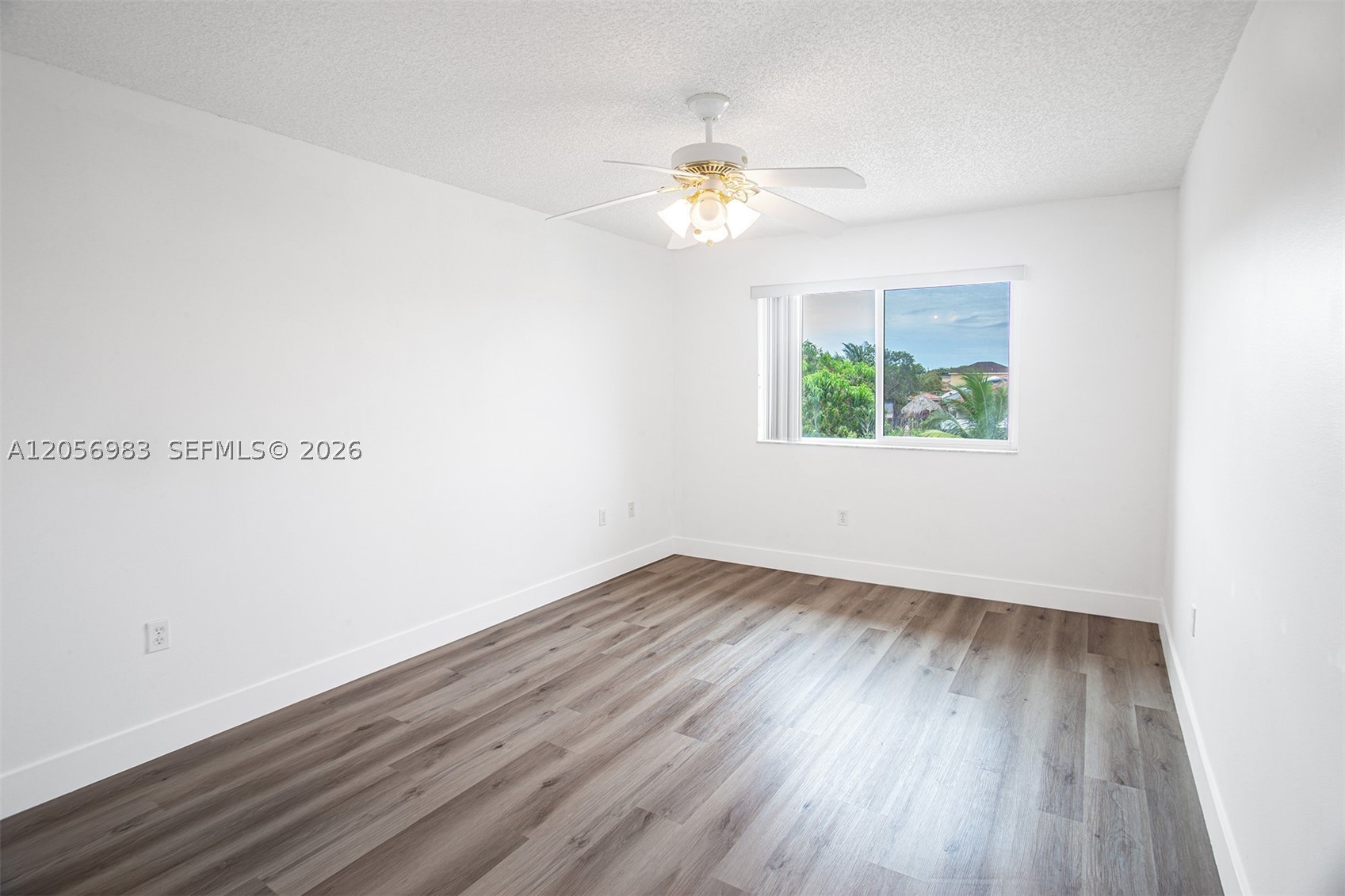 8949 SW 214th St #8949, Cutler Bay FL 33189