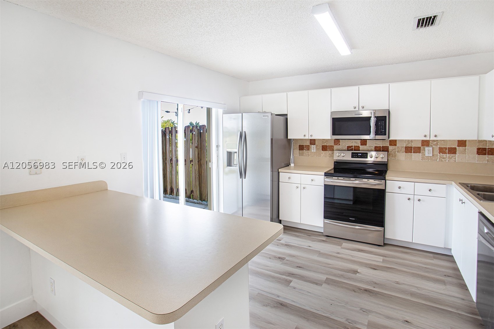 8949 SW 214th St #8949, Cutler Bay FL 33189