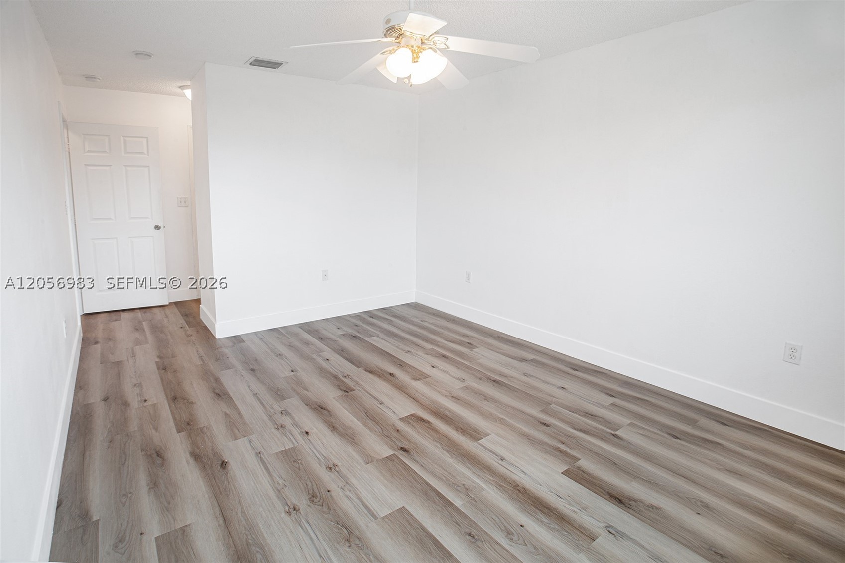8949 SW 214th St #8949, Cutler Bay FL 33189
