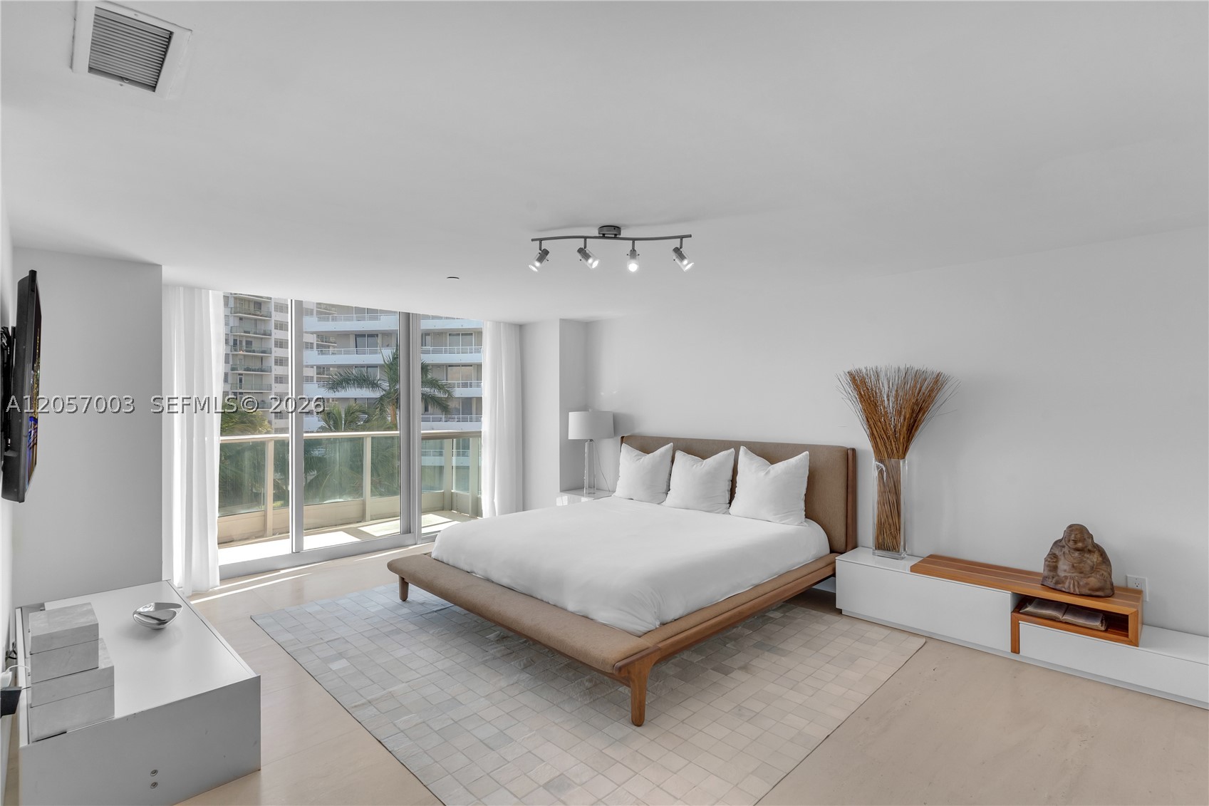 1331 Brickell Bay Dr #BL-48, Miami FL 33131