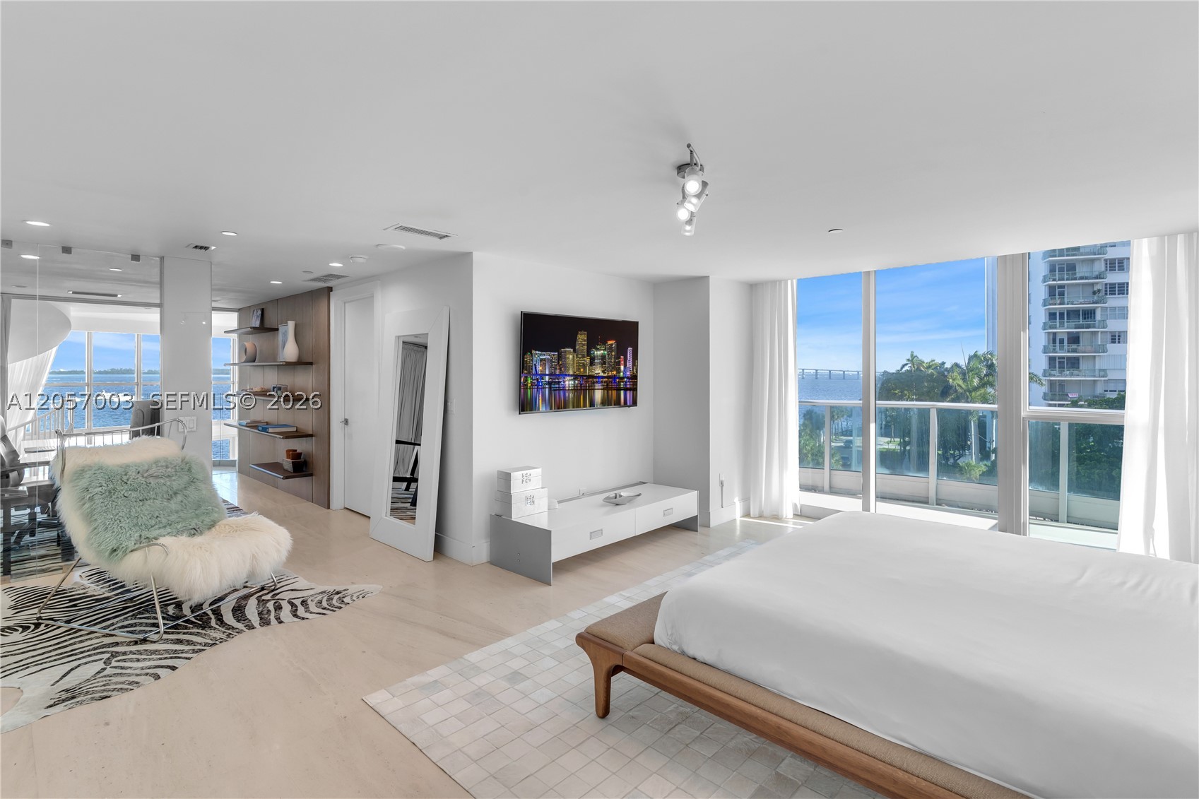 1331 Brickell Bay Dr #BL-48, Miami FL 33131