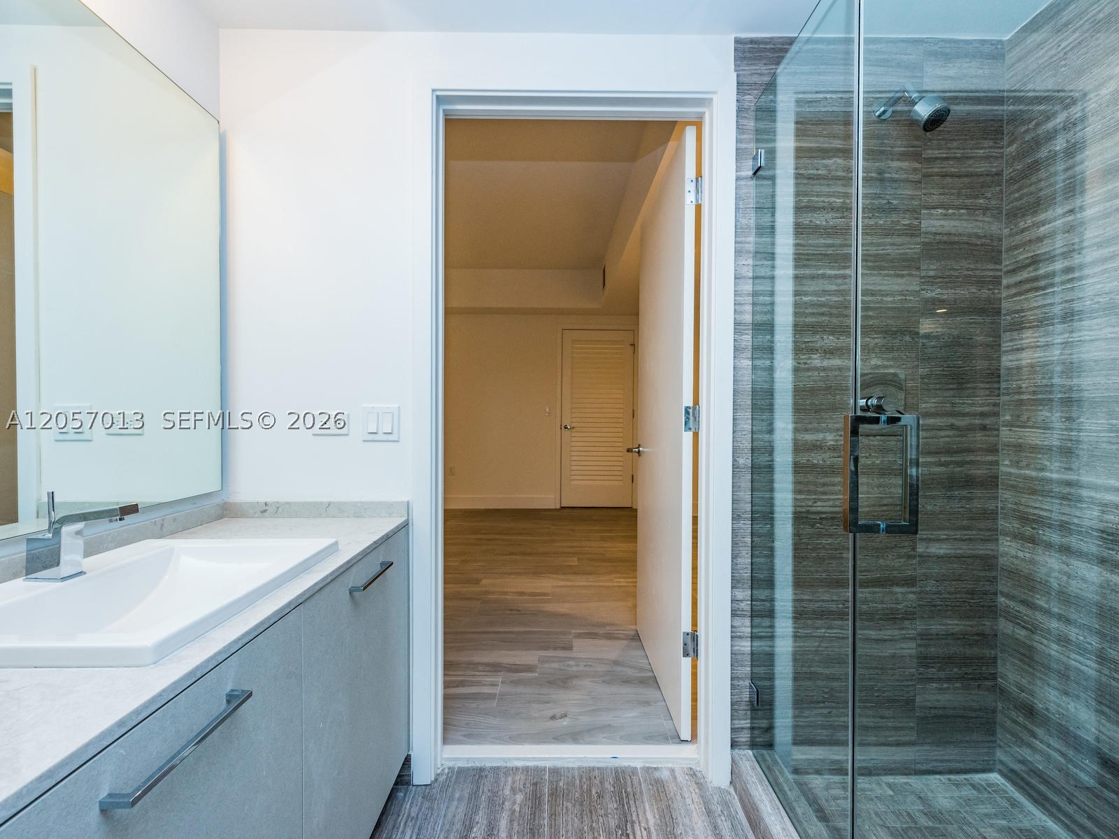 1010 Brickell Ave #3701, Miami FL 33131