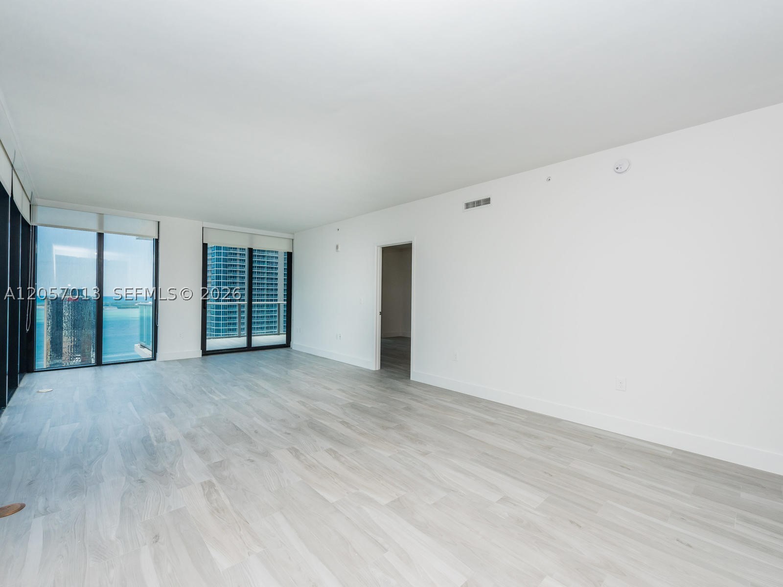 1010 Brickell Ave #3701, Miami FL 33131
