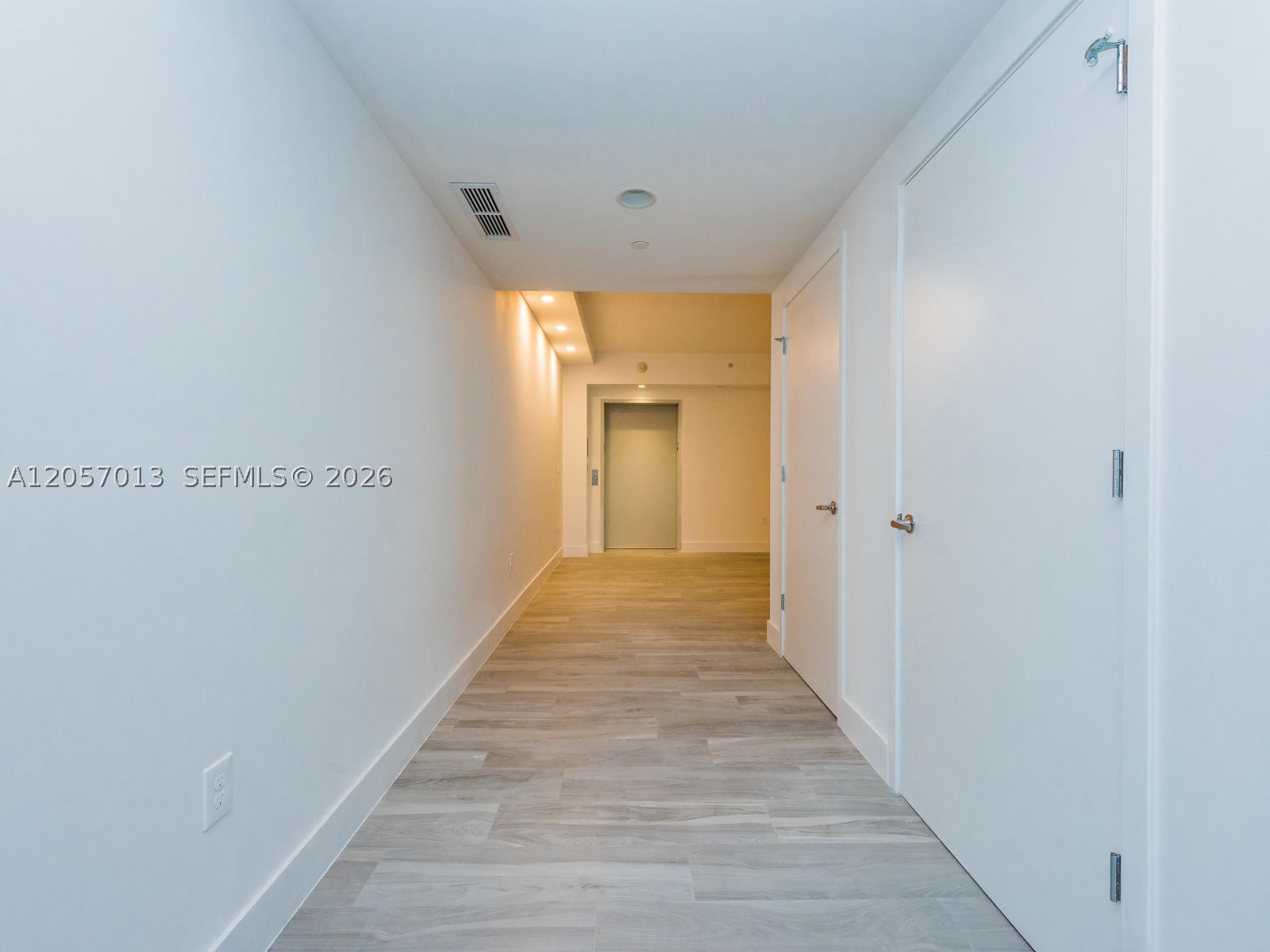 1010 Brickell Ave #3701, Miami FL 33131
