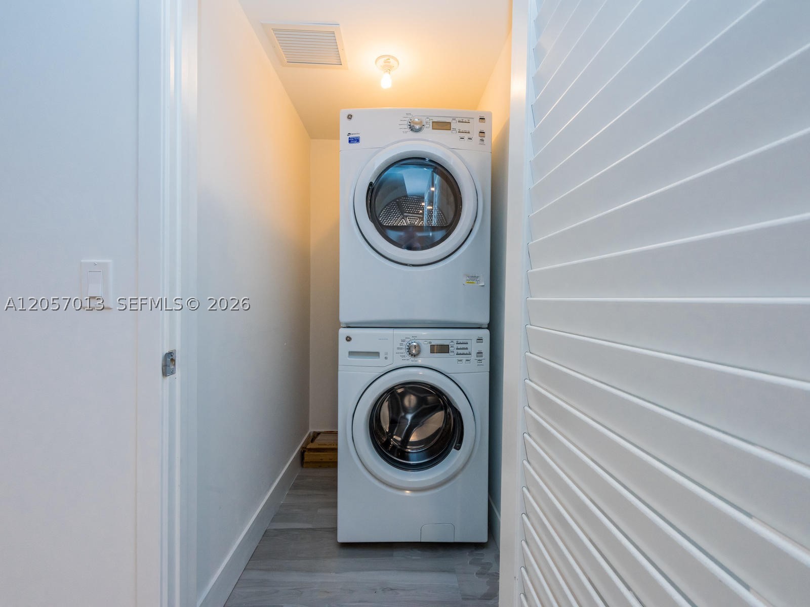 1010 Brickell Ave #3701, Miami FL 33131