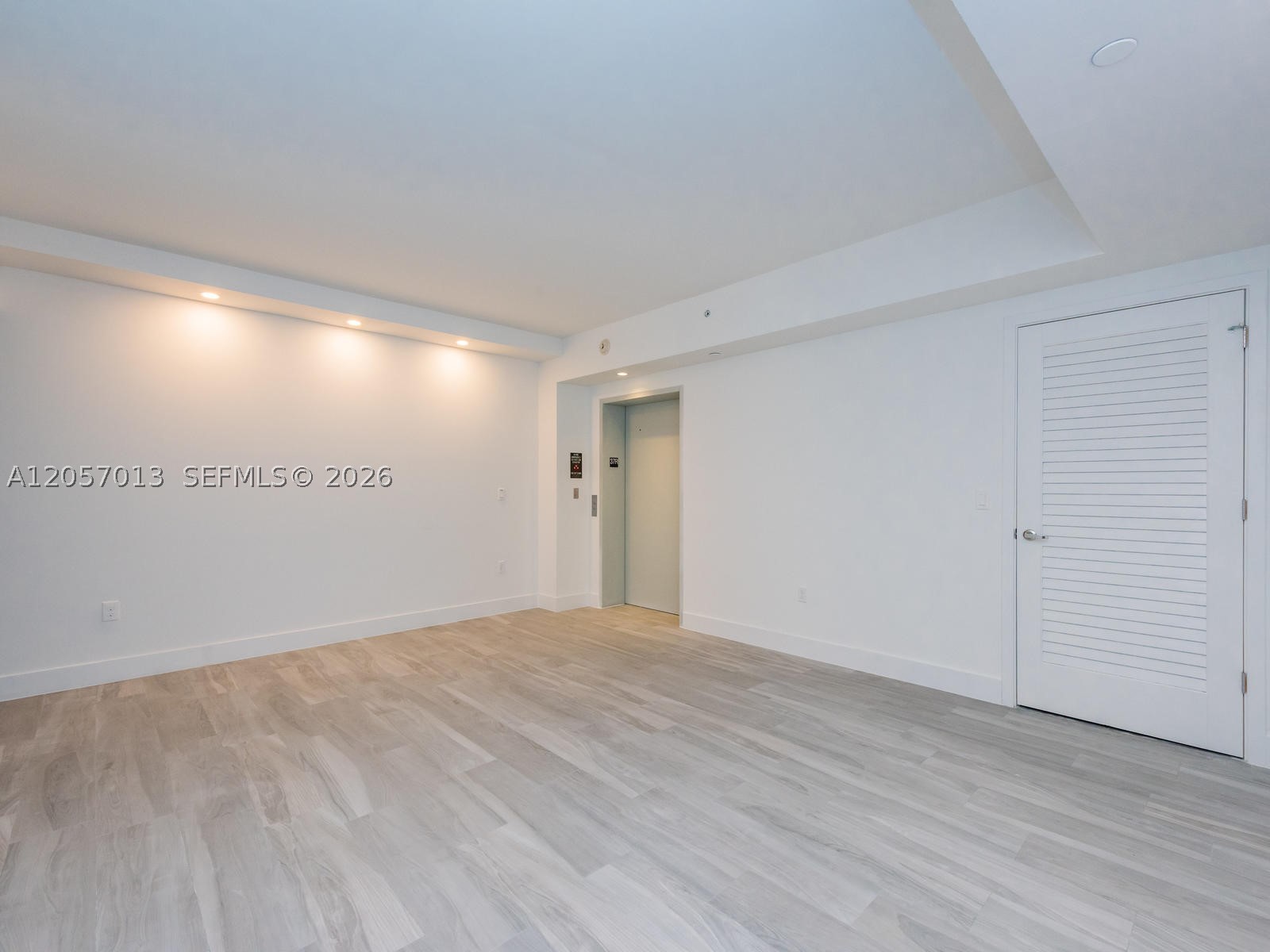 1010 Brickell Ave #3701, Miami FL 33131