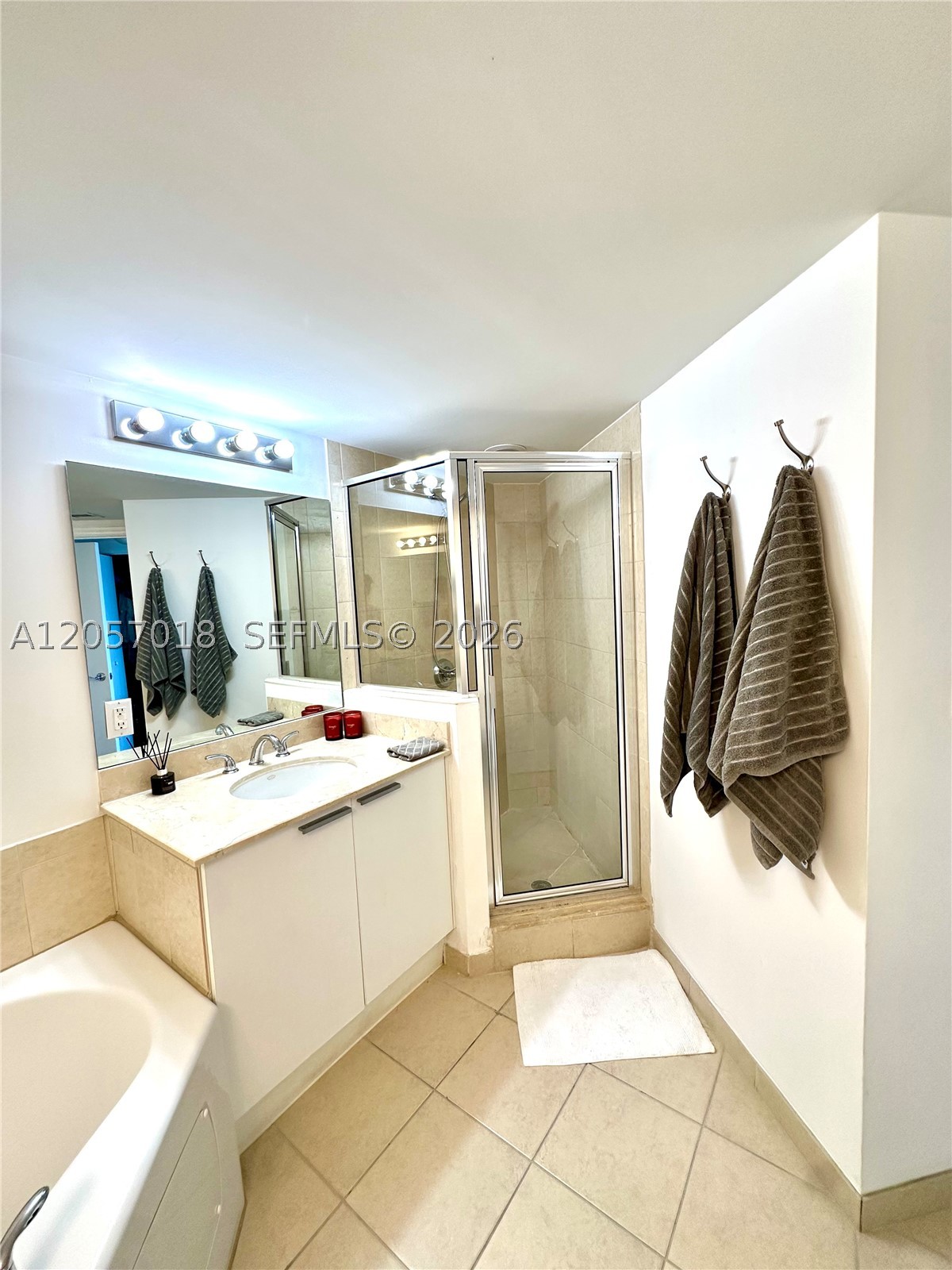 16699 Collins Ave #2309, Sunny Isles Beach FL 33160