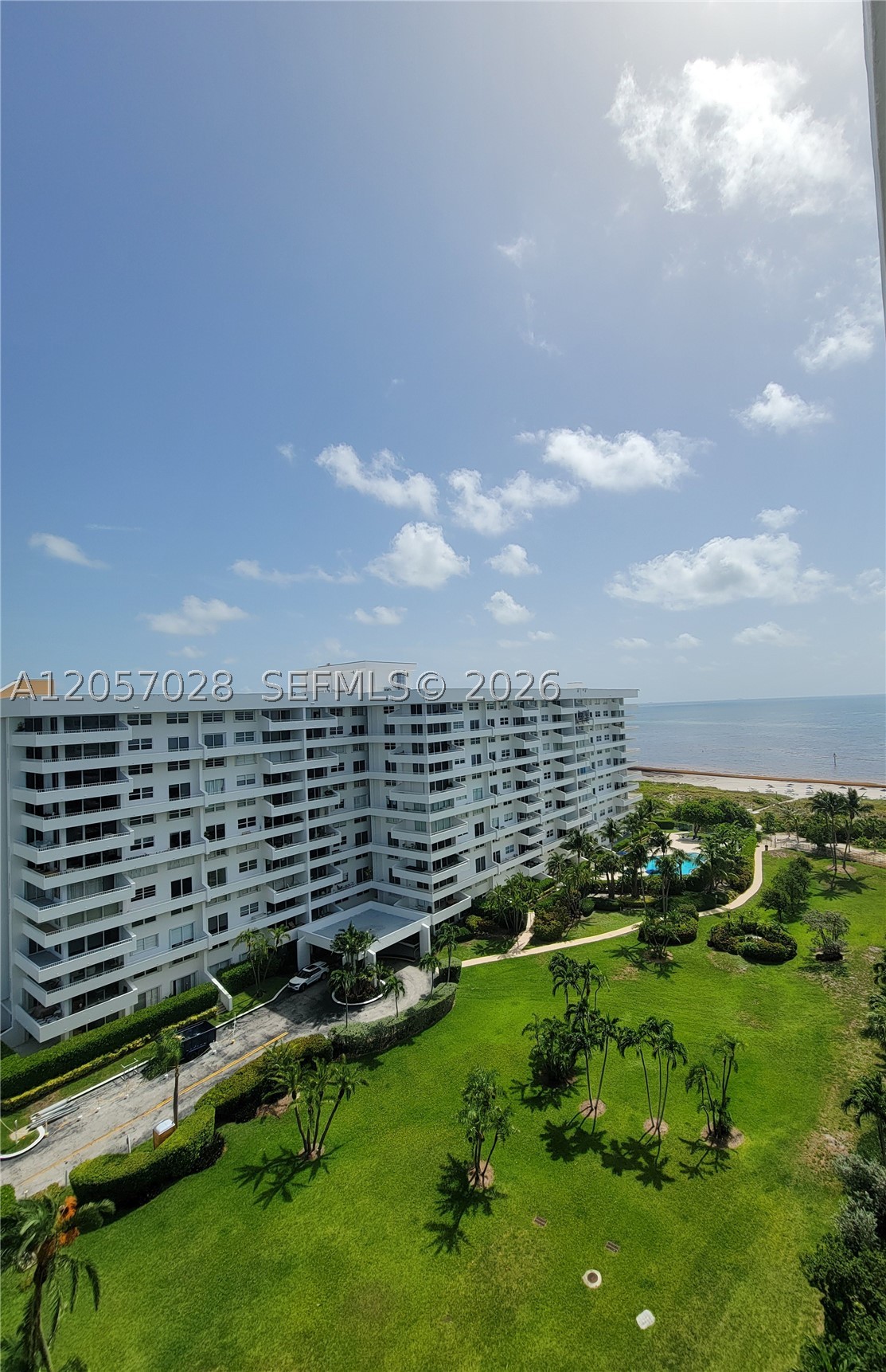 199 Ocean Lane Dr #1206, Key Biscayne FL 33149