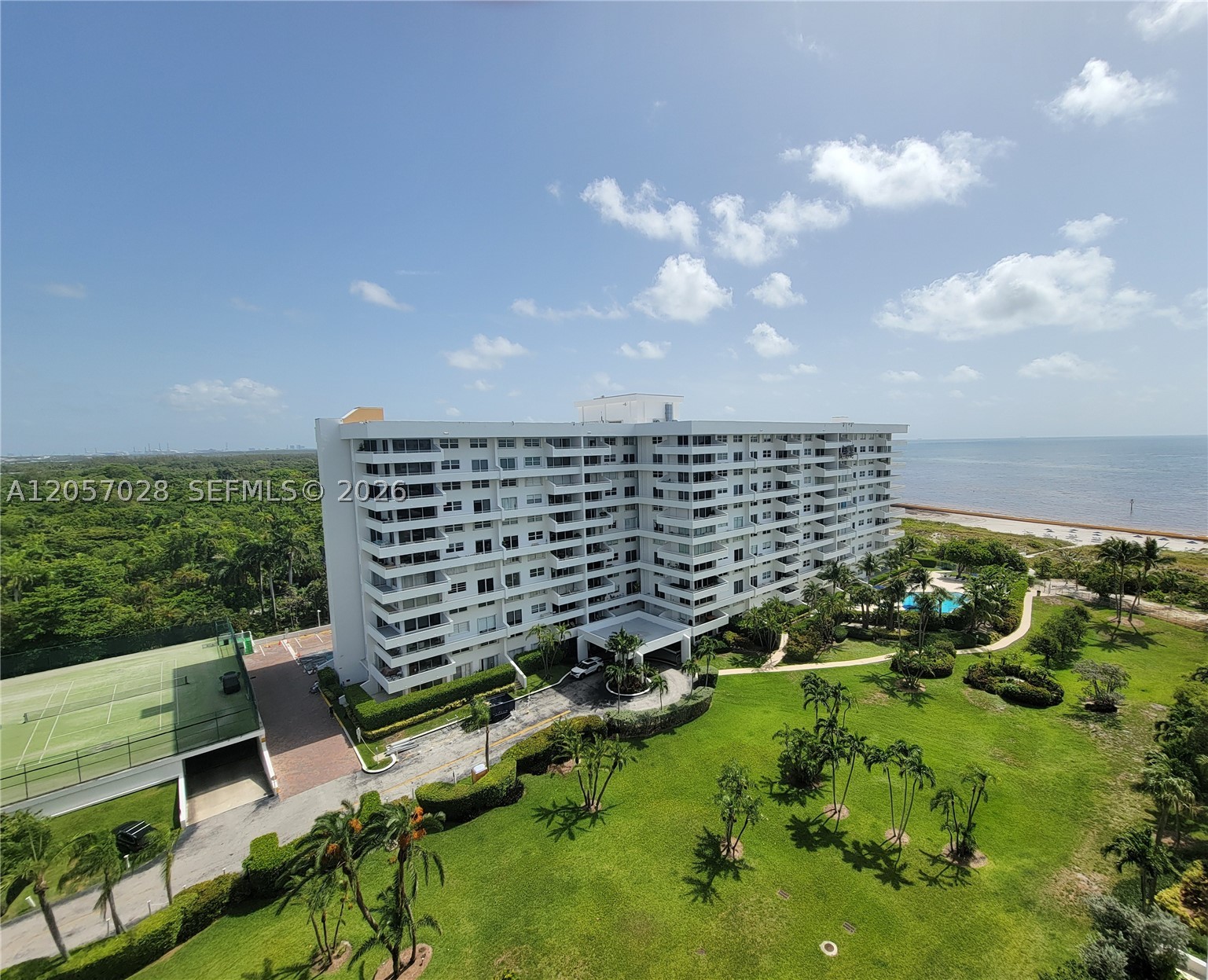 199 Ocean Lane Dr #1206, Key Biscayne FL 33149