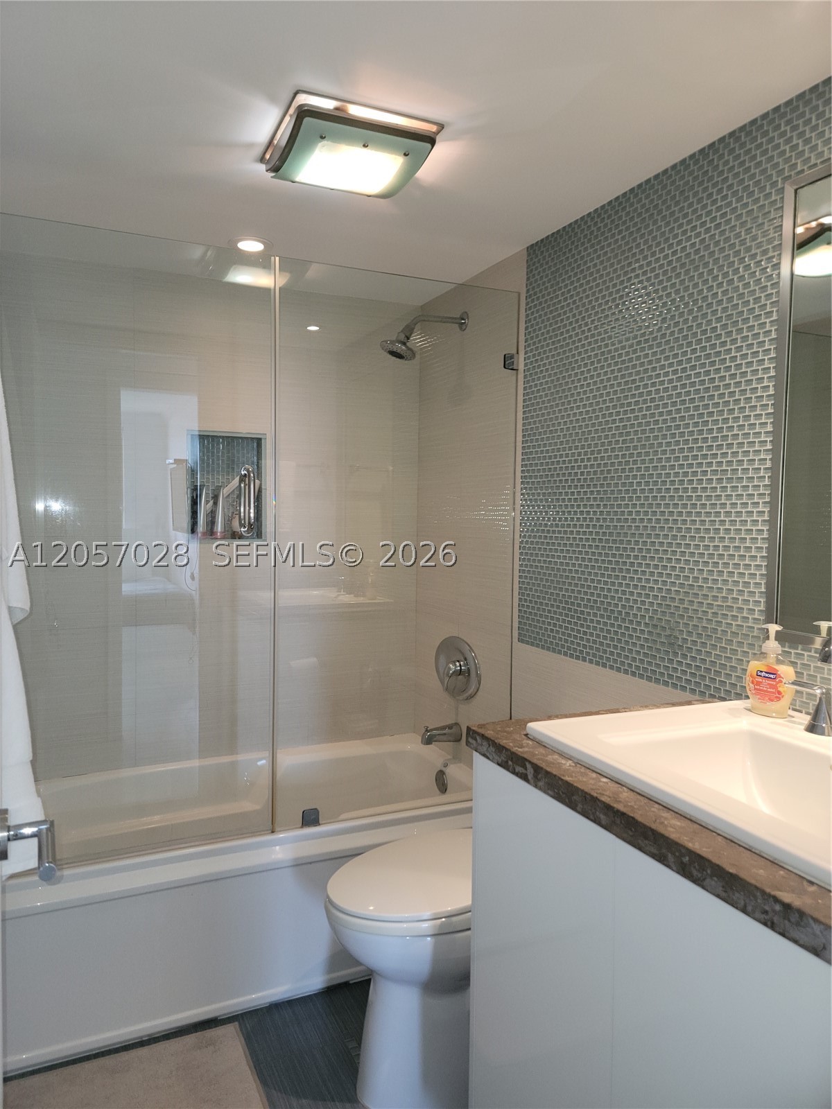 199 Ocean Lane Dr #1206, Key Biscayne FL 33149