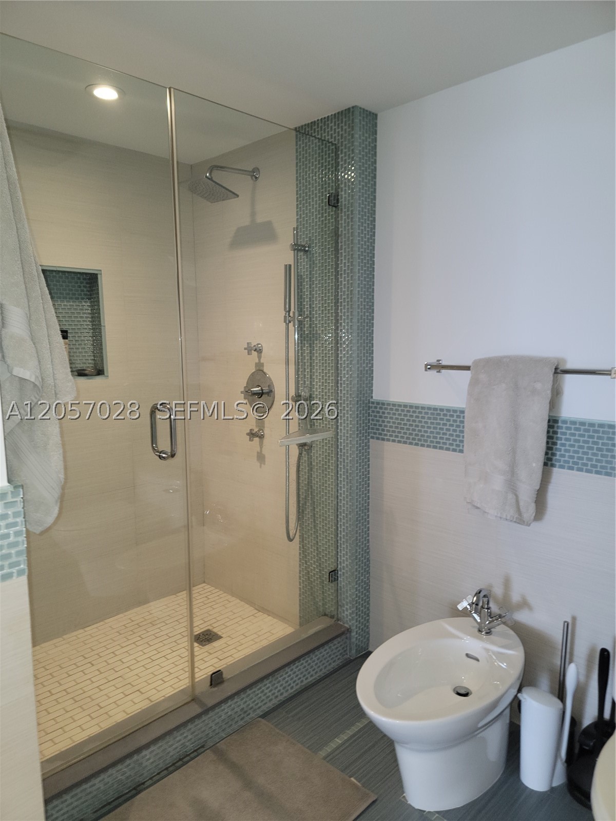 199 Ocean Lane Dr #1206, Key Biscayne FL 33149