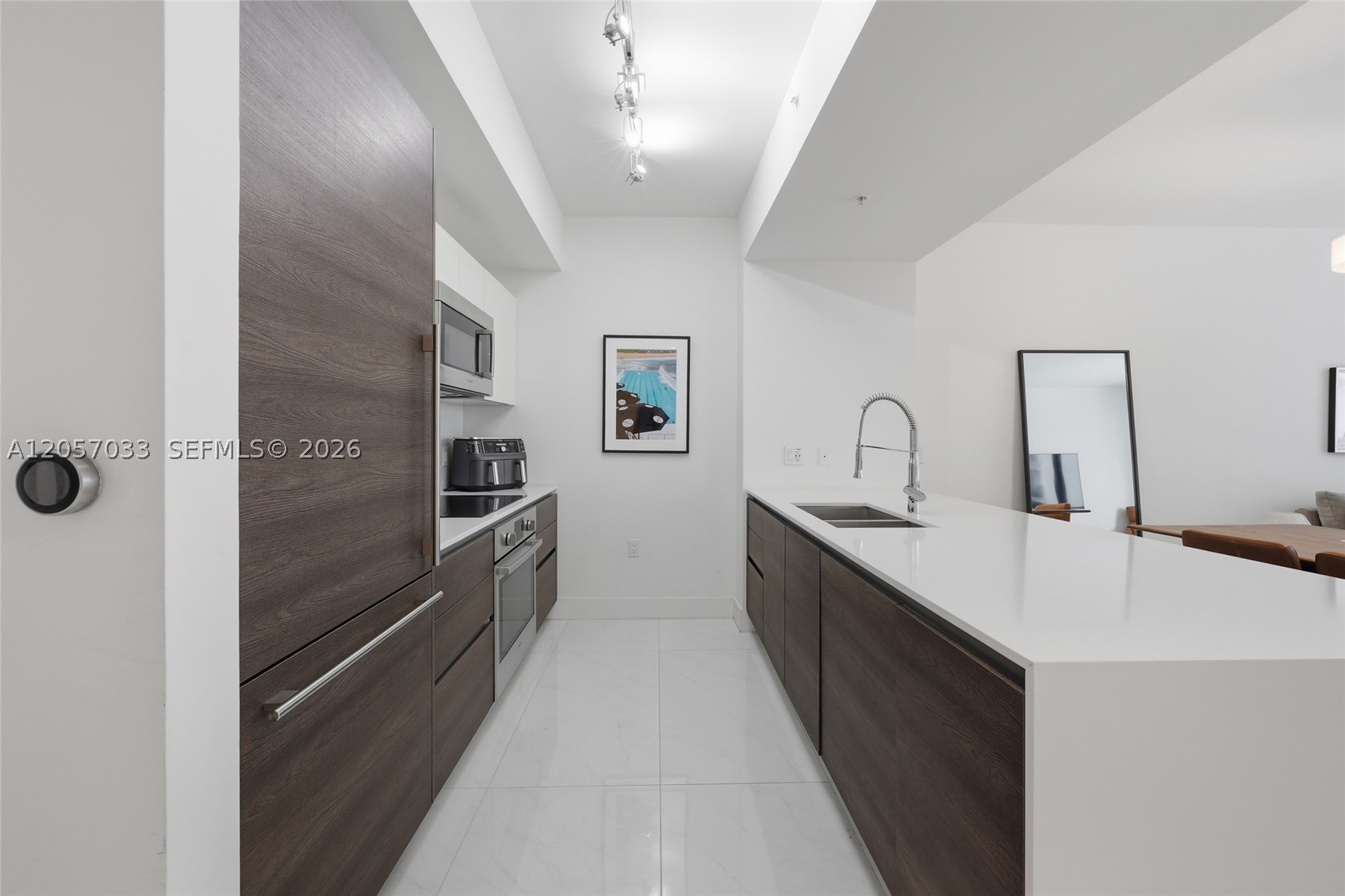 301 Altara Ave #520, Coral Gables FL 33146