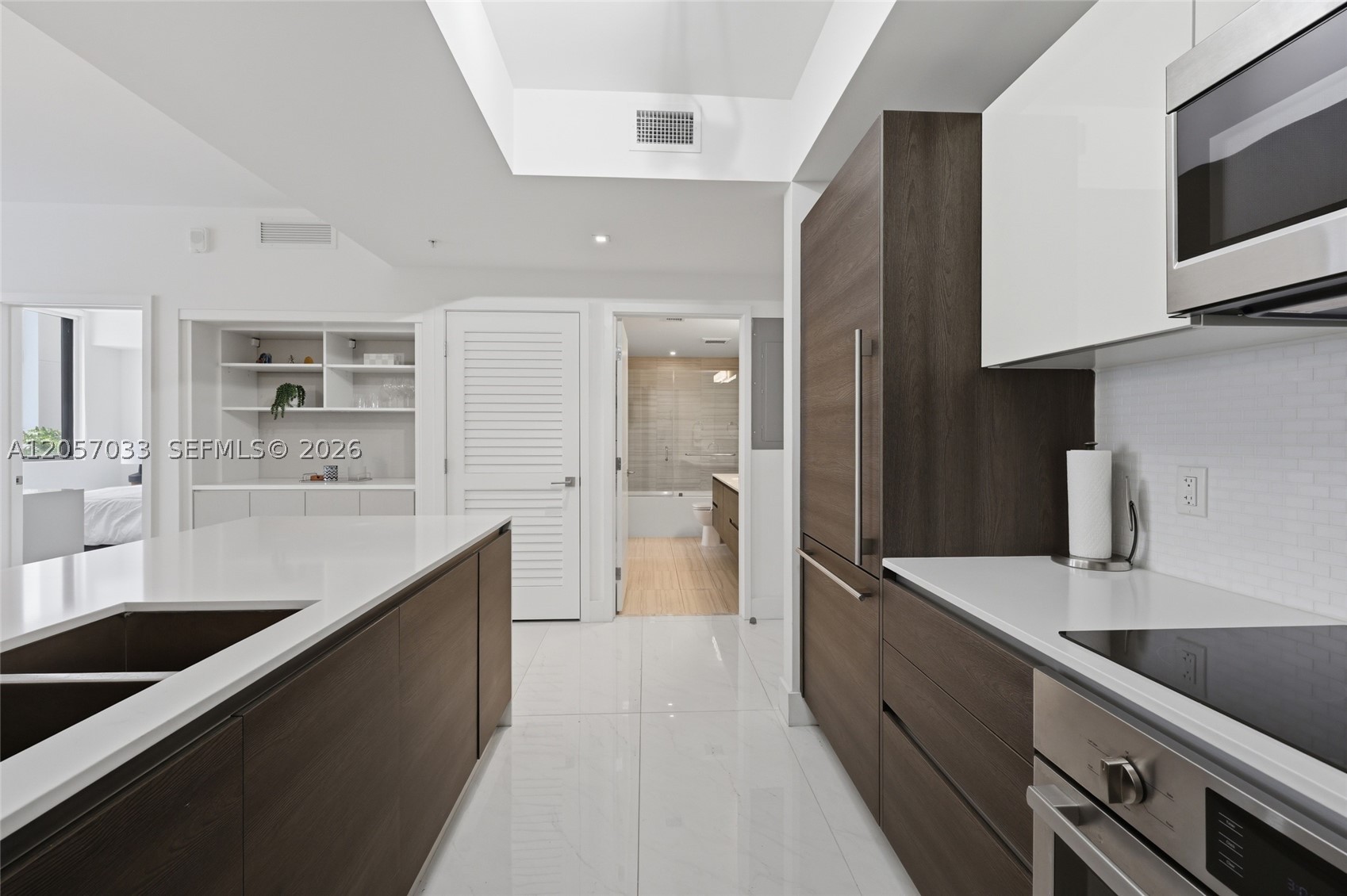 301 Altara Ave #520, Coral Gables FL 33146