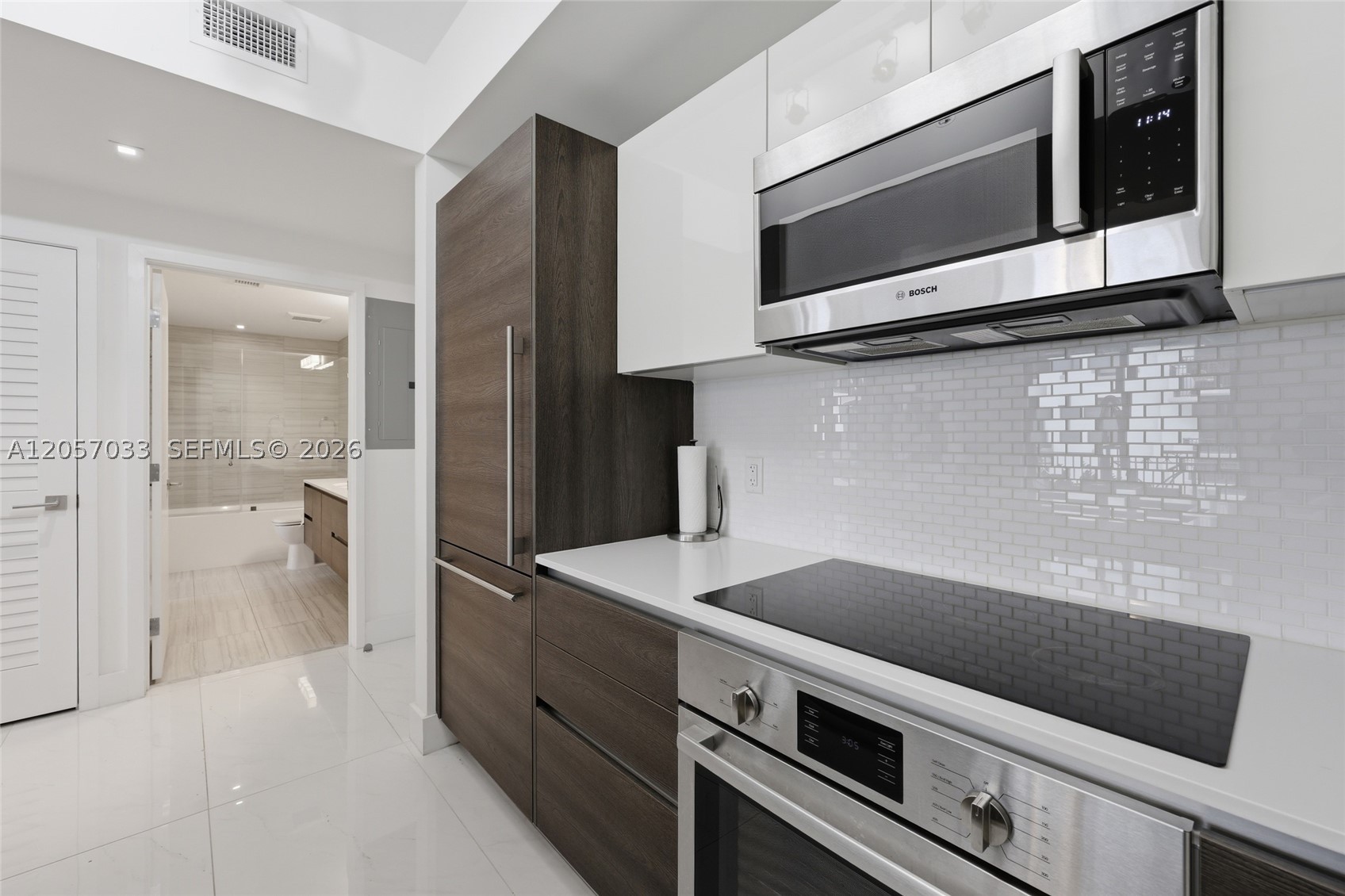 301 Altara Ave #520, Coral Gables FL 33146
