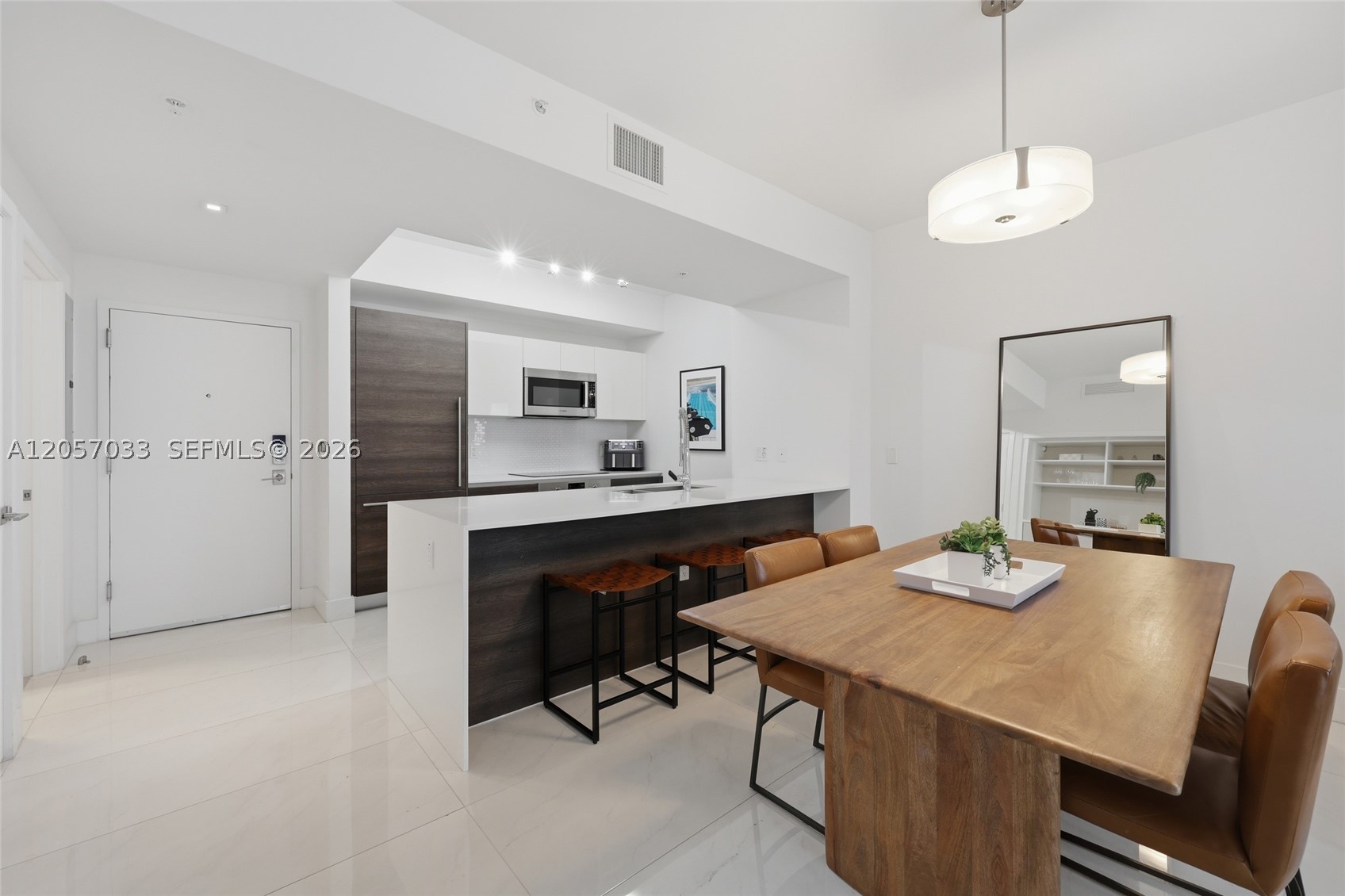 301 Altara Ave #520, Coral Gables FL 33146