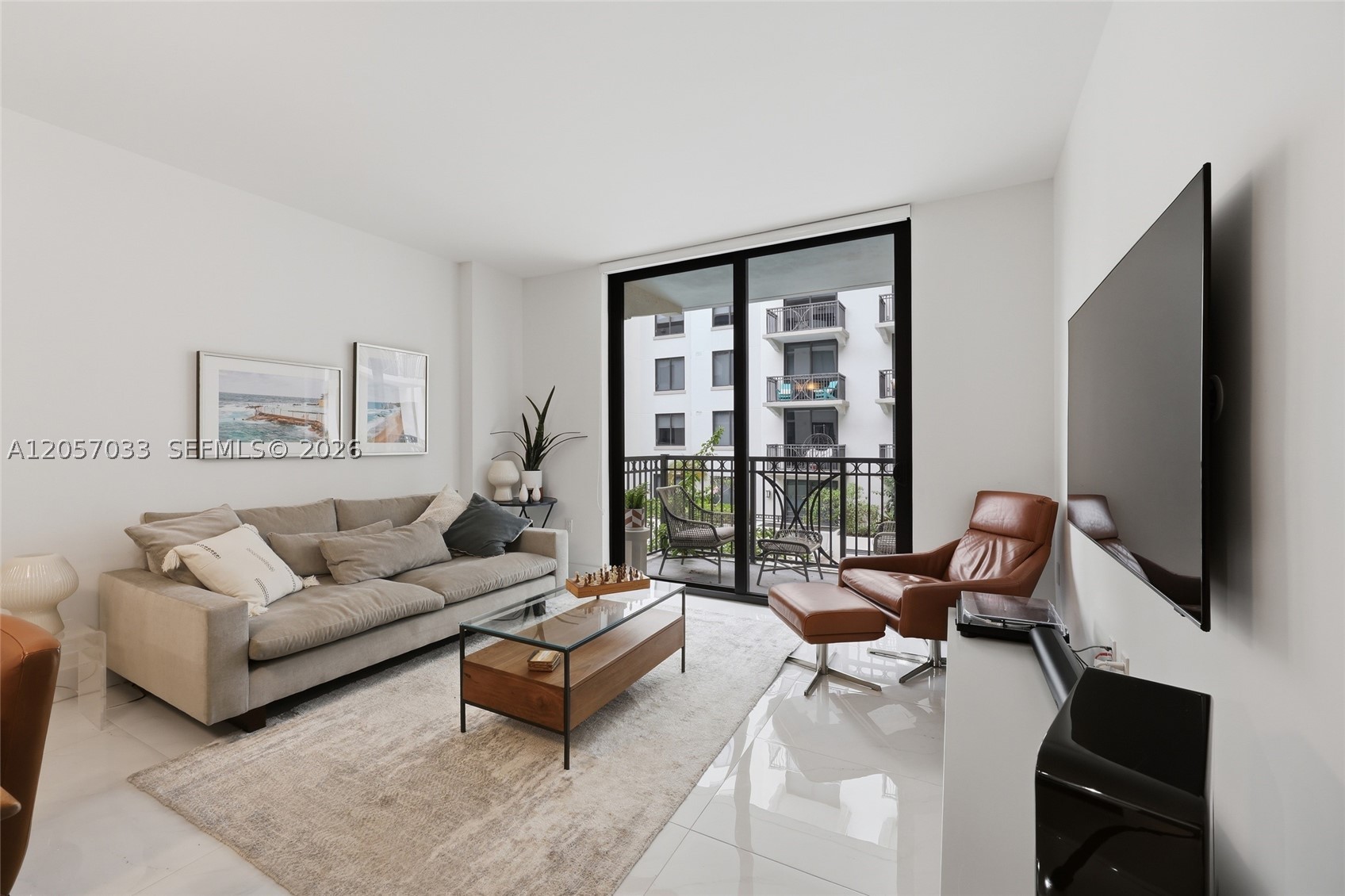 301 Altara Ave #520, Coral Gables FL 33146