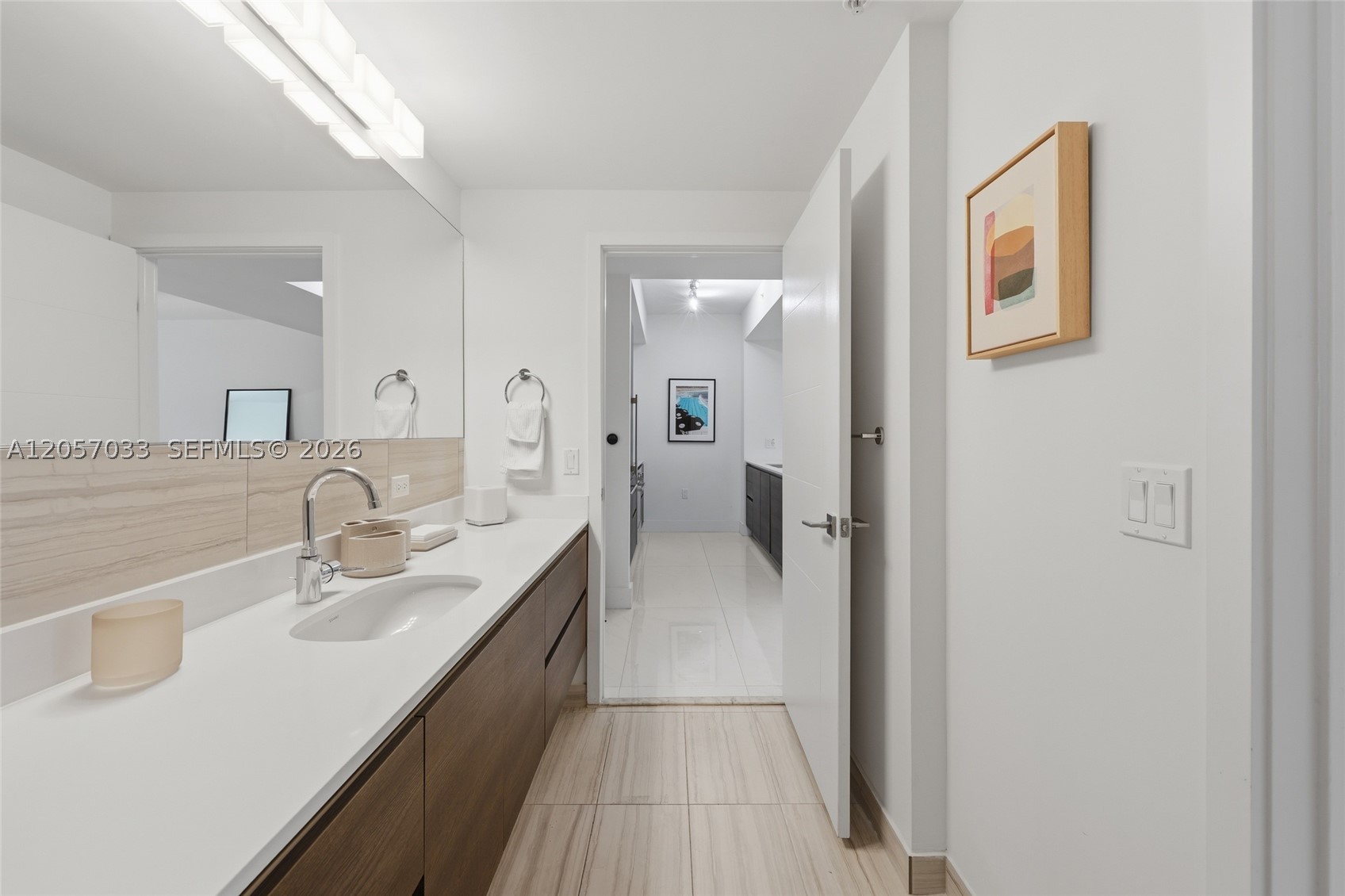 301 Altara Ave #520, Coral Gables FL 33146