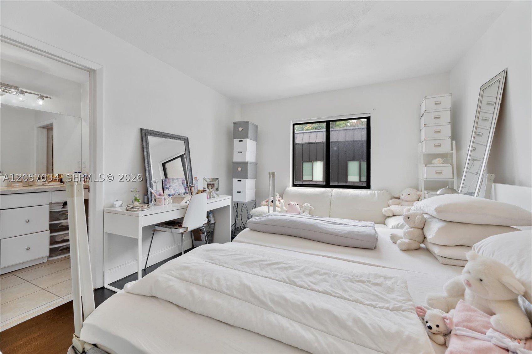 5555 Ludlam Rd #41, South Miami FL 33155