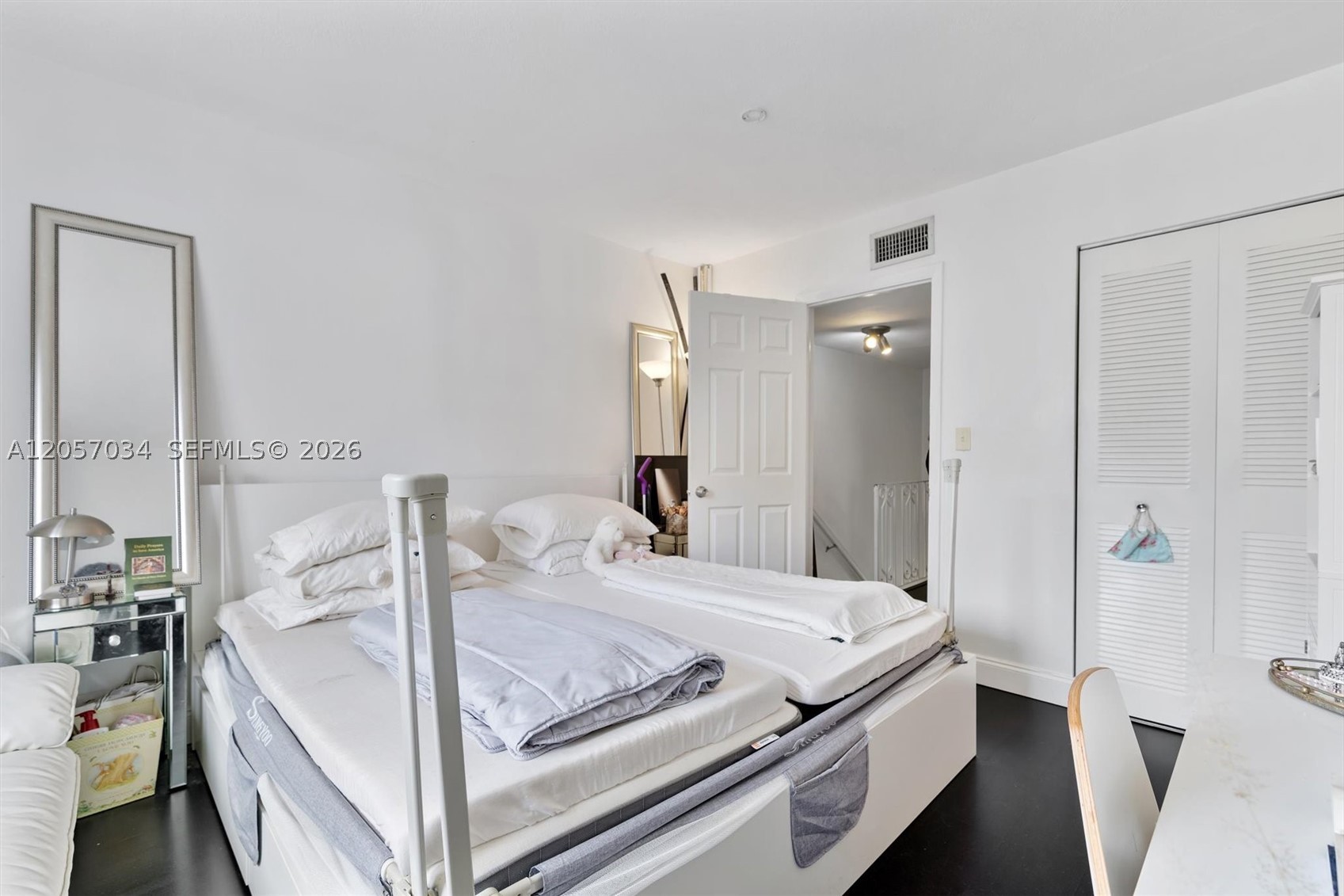 5555 Ludlam Rd #41, South Miami FL 33155