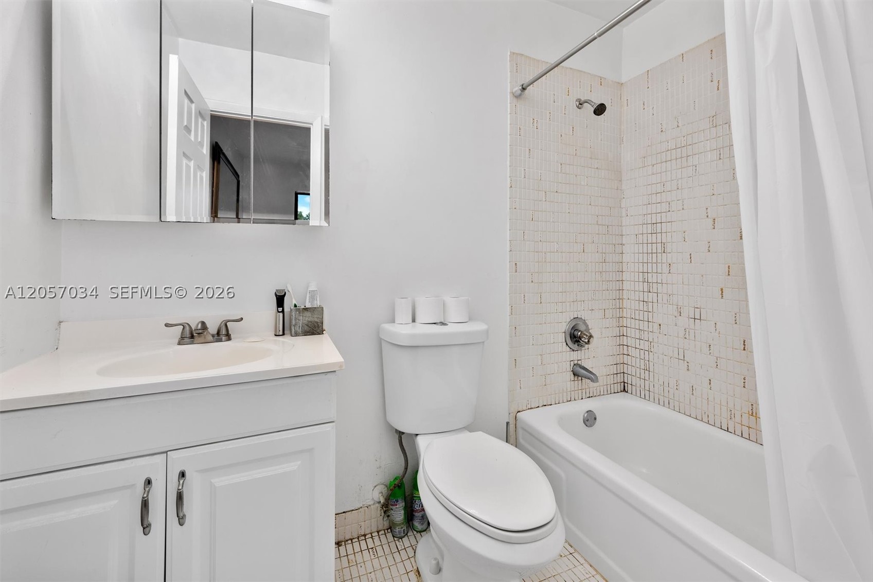 5555 Ludlam Rd #41, South Miami FL 33155