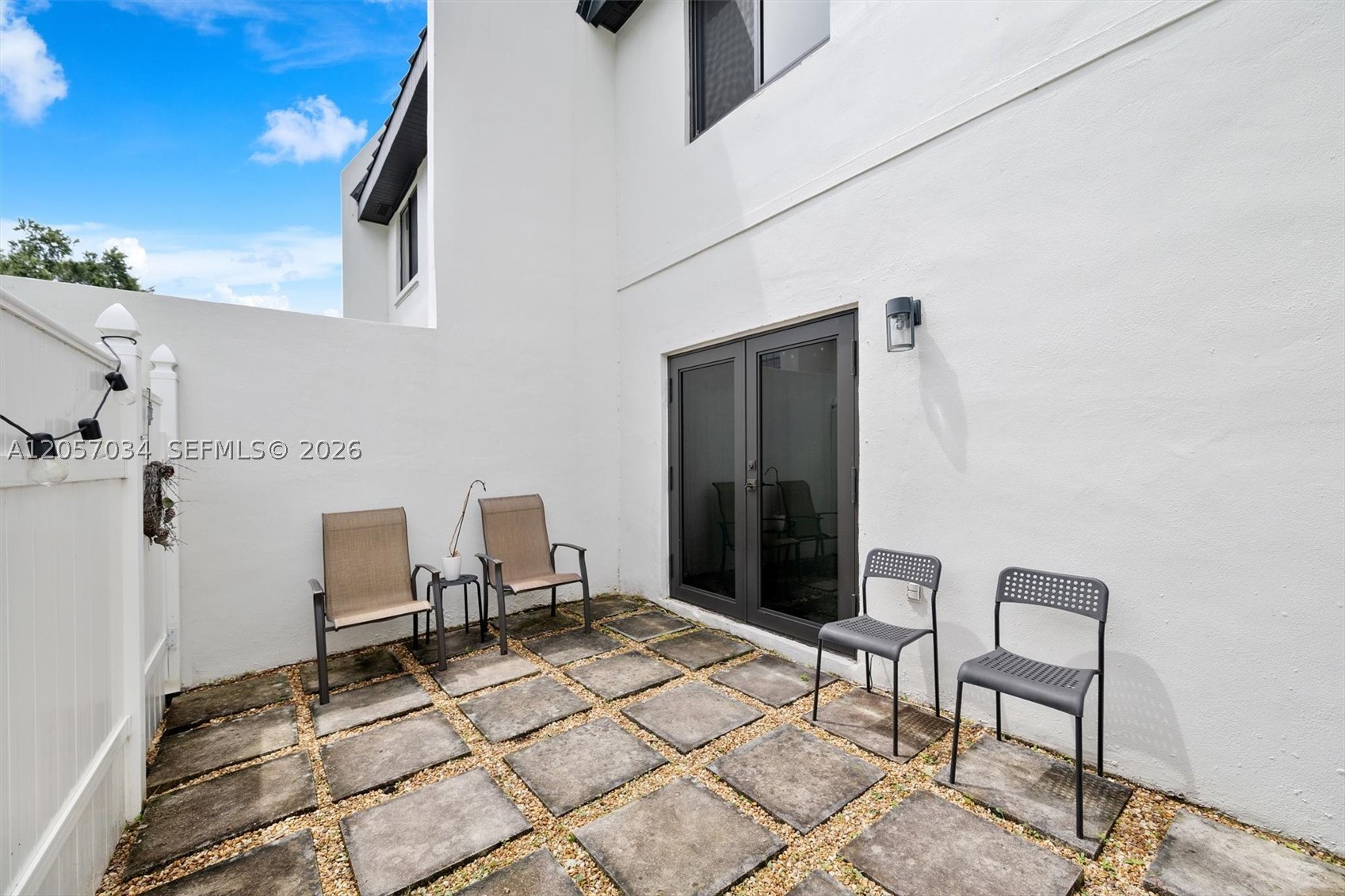 5555 Ludlam Rd #41, South Miami FL 33155