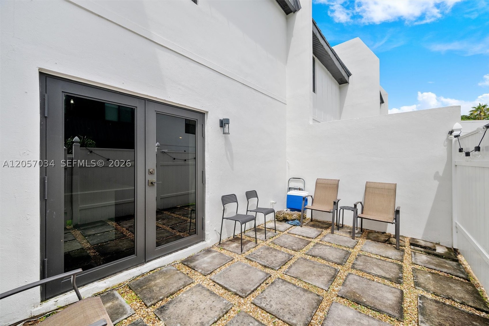5555 Ludlam Rd #41, South Miami FL 33155