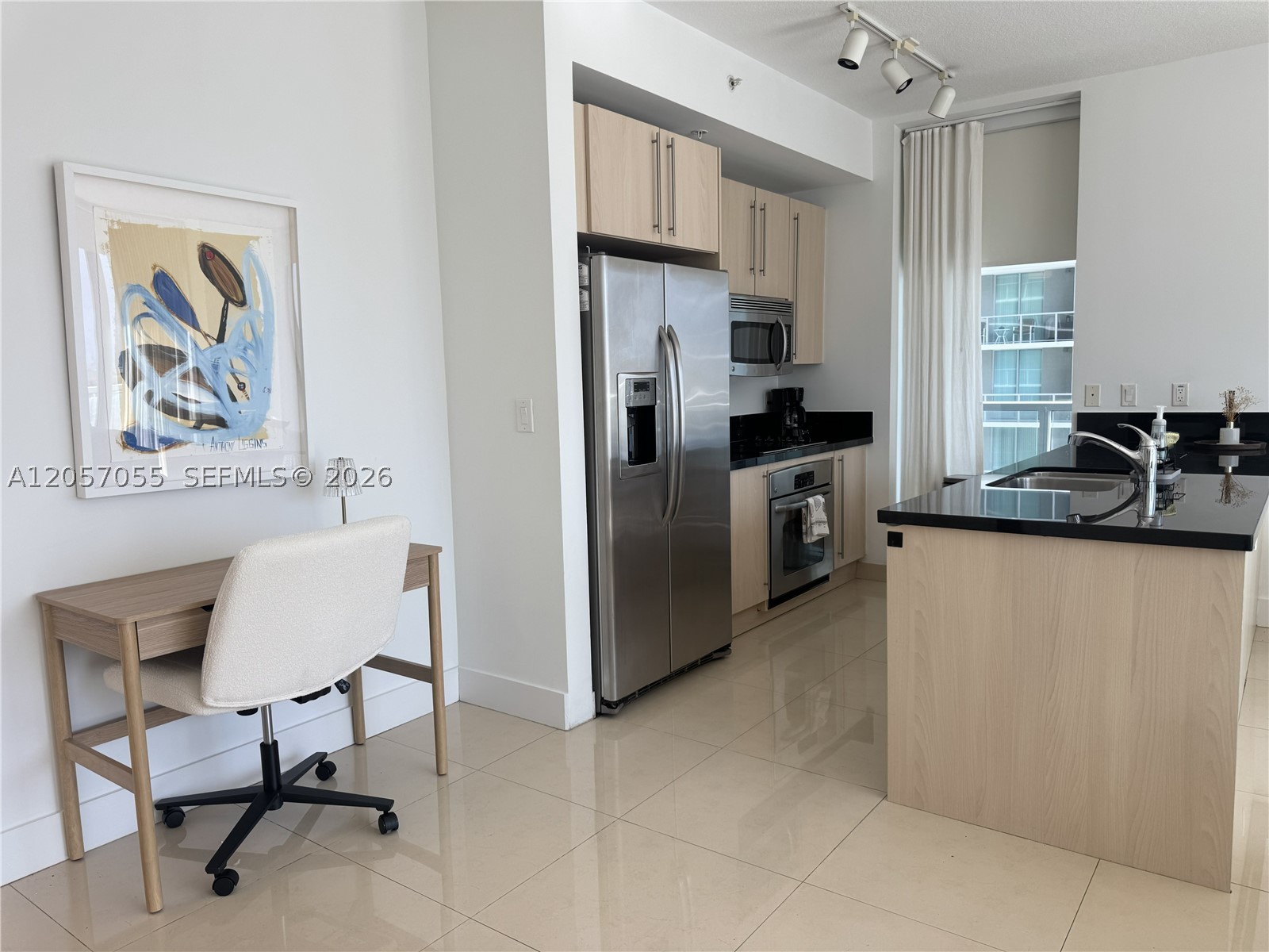 1111 SW 1st Ave #1914, Miami FL 33130