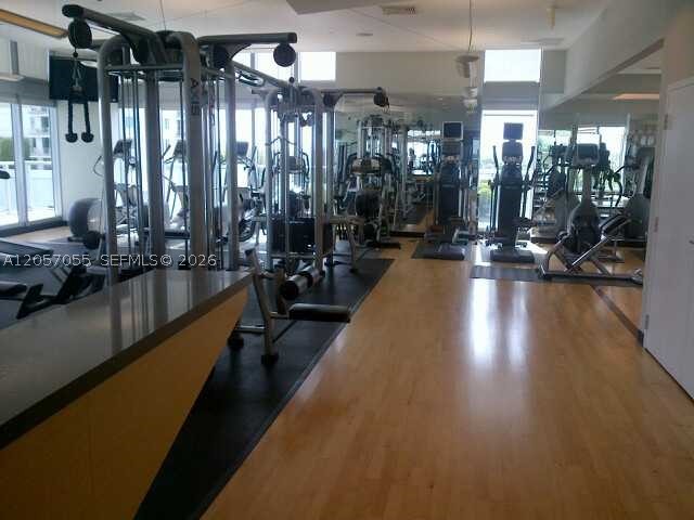 1111 SW 1st Ave #1914, Miami FL 33130
