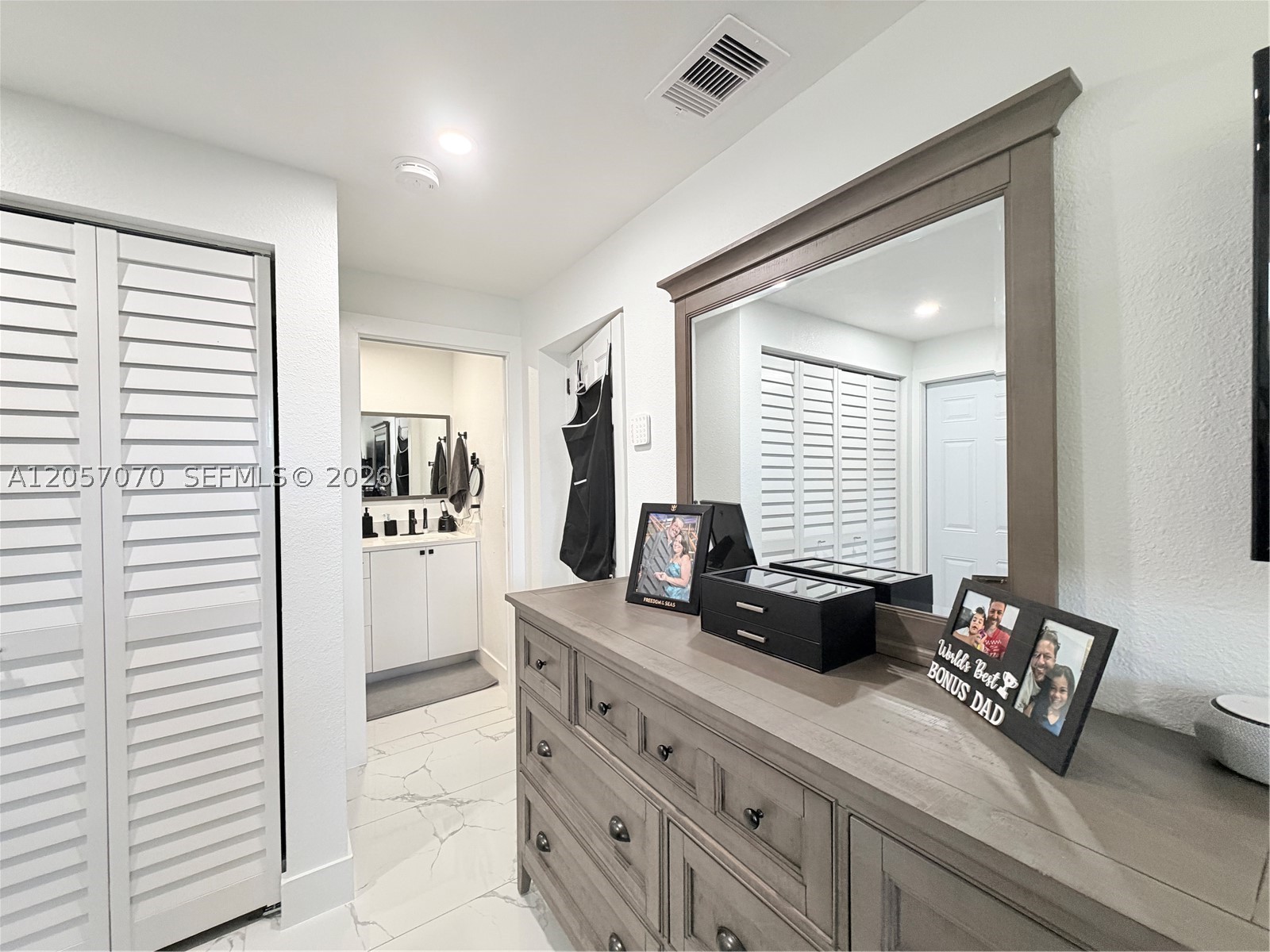 8321 SW 46th St, Miami FL 33155