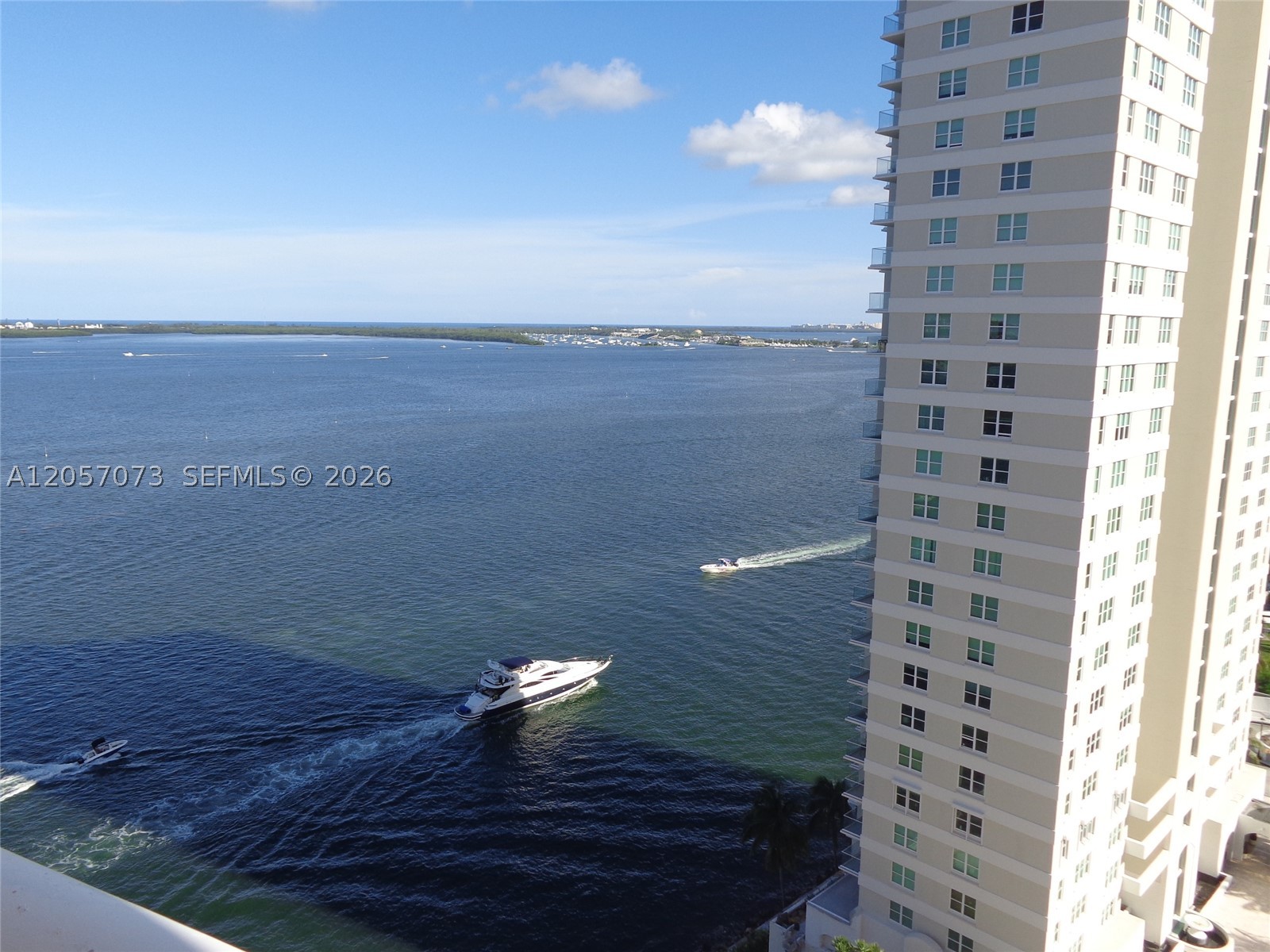 770 Claughton Island Dr #2010, Miami FL 33131