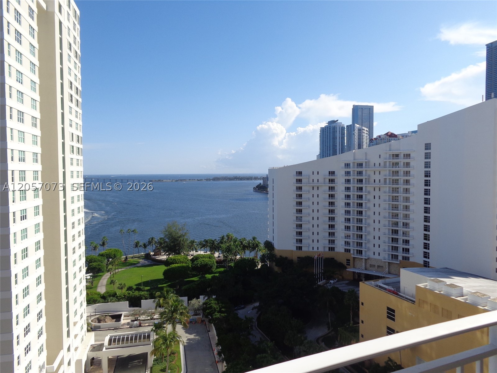 770 Claughton Island Dr #2010, Miami FL 33131