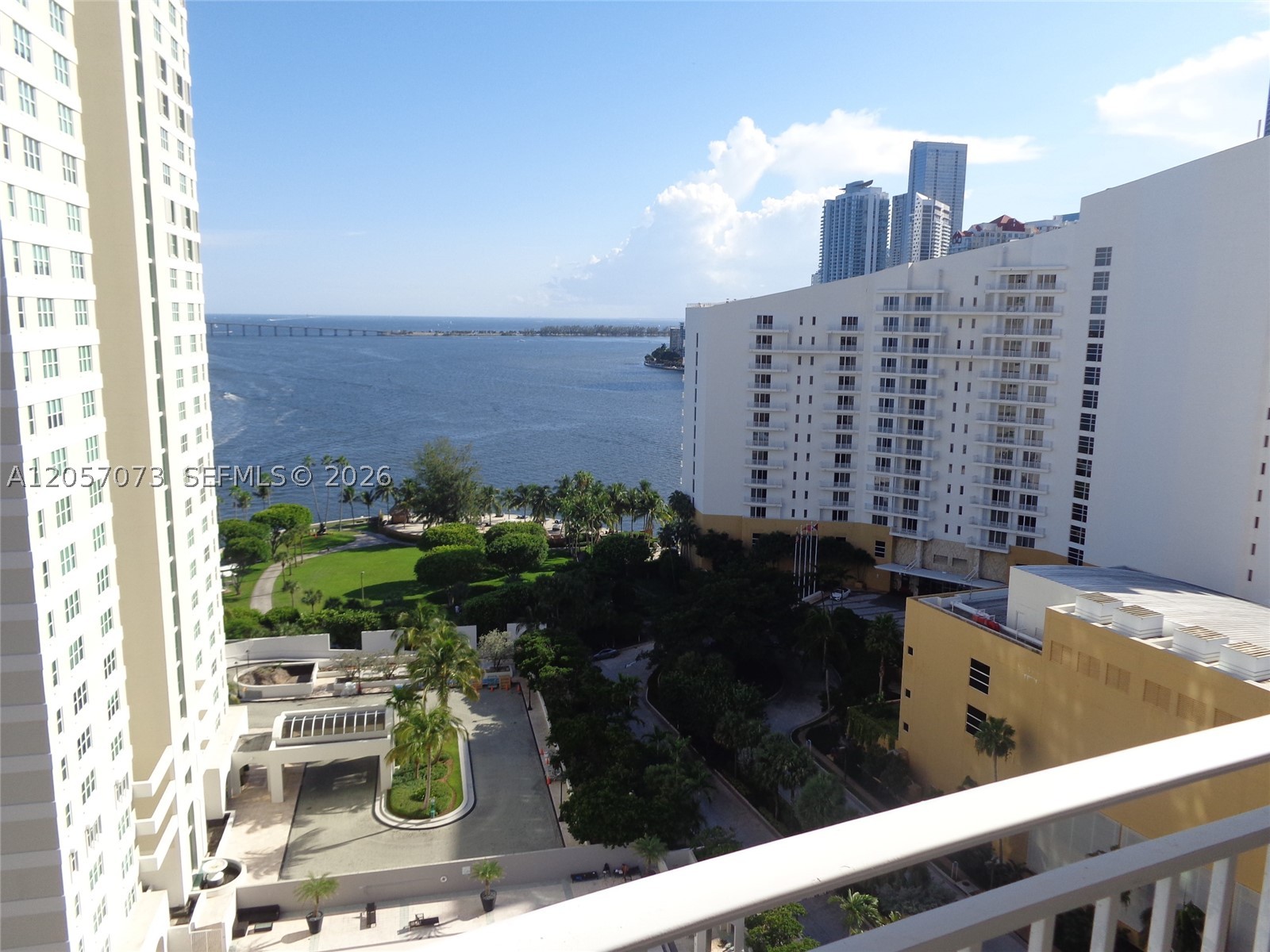 770 Claughton Island Dr #2010, Miami FL 33131