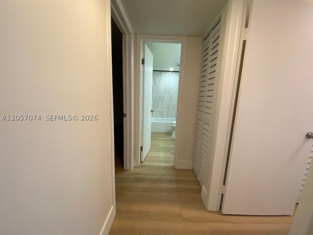 401 SE 3rd St #405, Dania Beach FL 33004