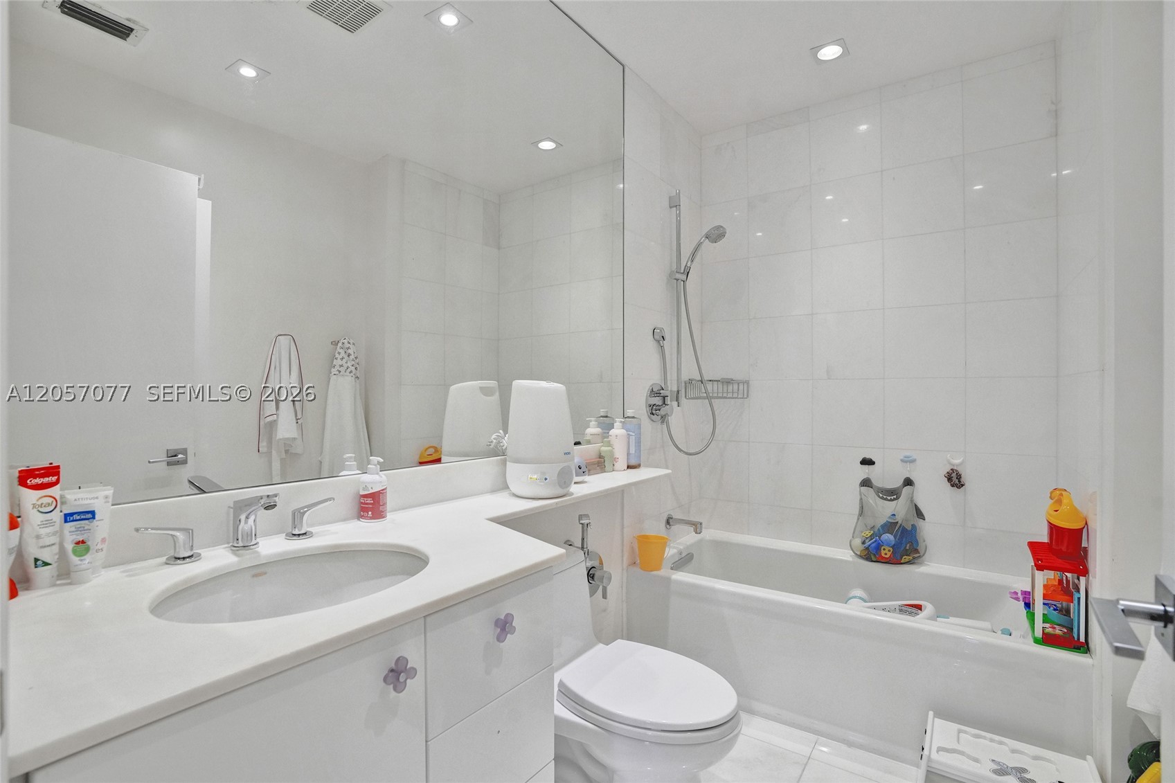 3690 NE 199th St #3690, Aventura FL 33180