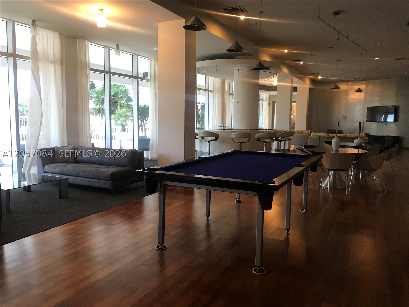 10275 Collins Ave #215, Bal Harbour FL 33154