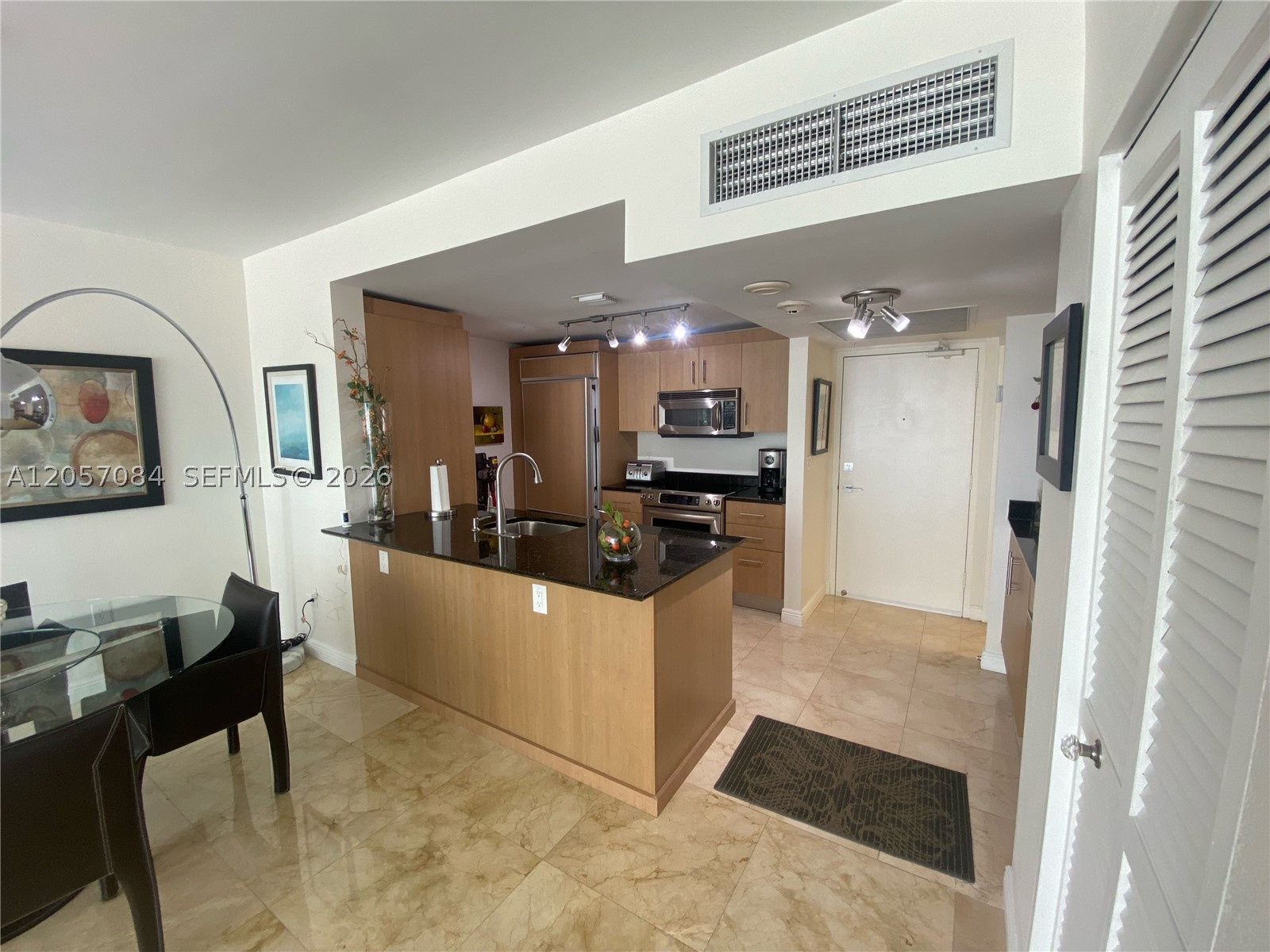 10275 Collins Ave #215, Bal Harbour FL 33154