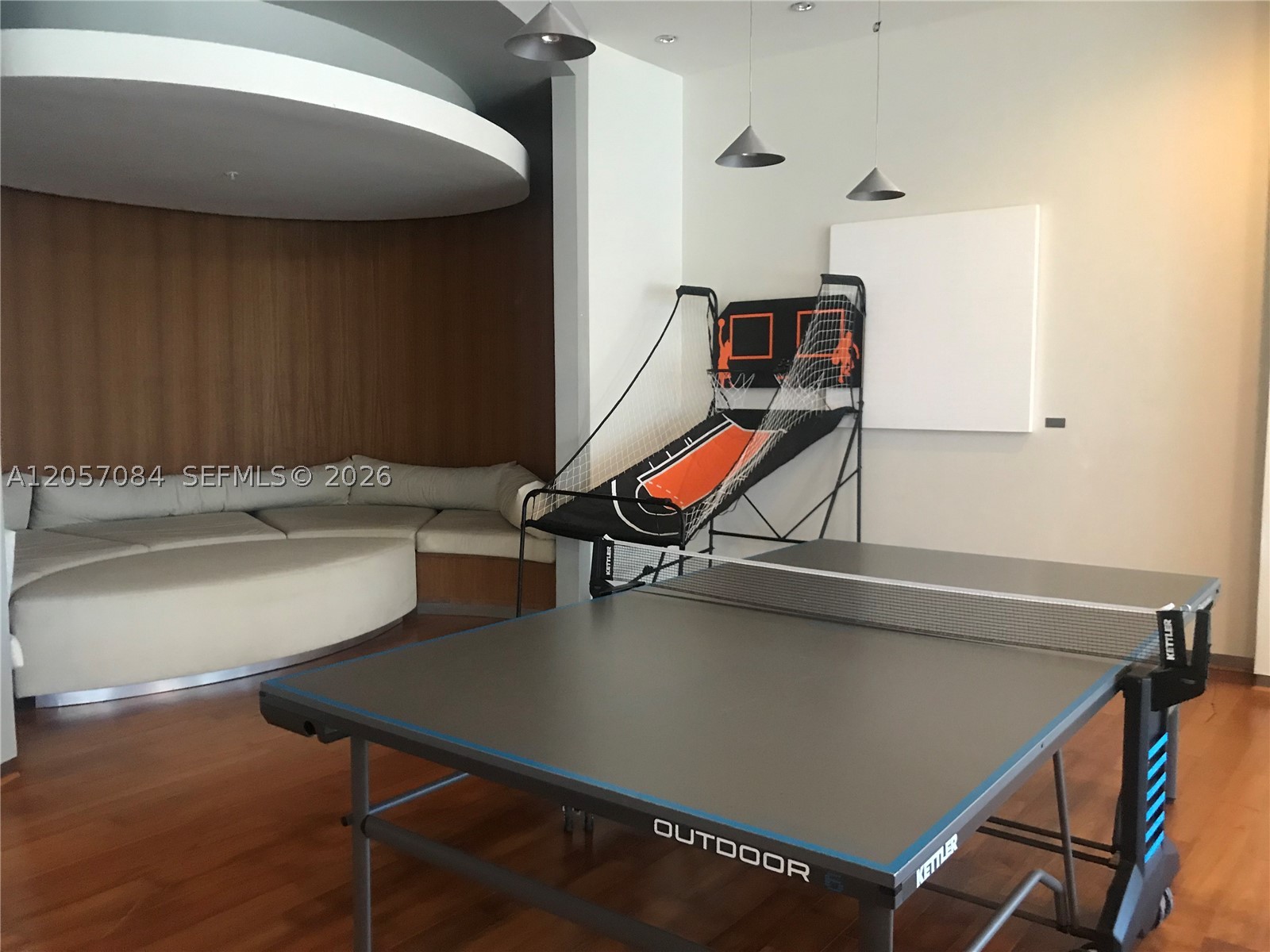 10275 Collins Ave #215, Bal Harbour FL 33154