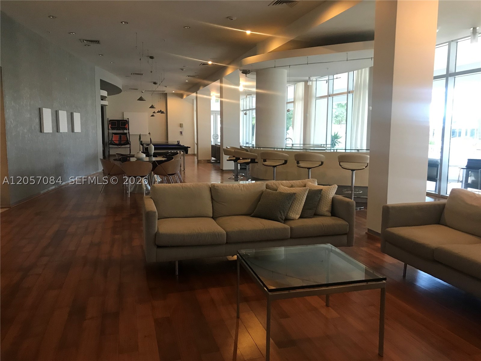 10275 Collins Ave #215, Bal Harbour FL 33154