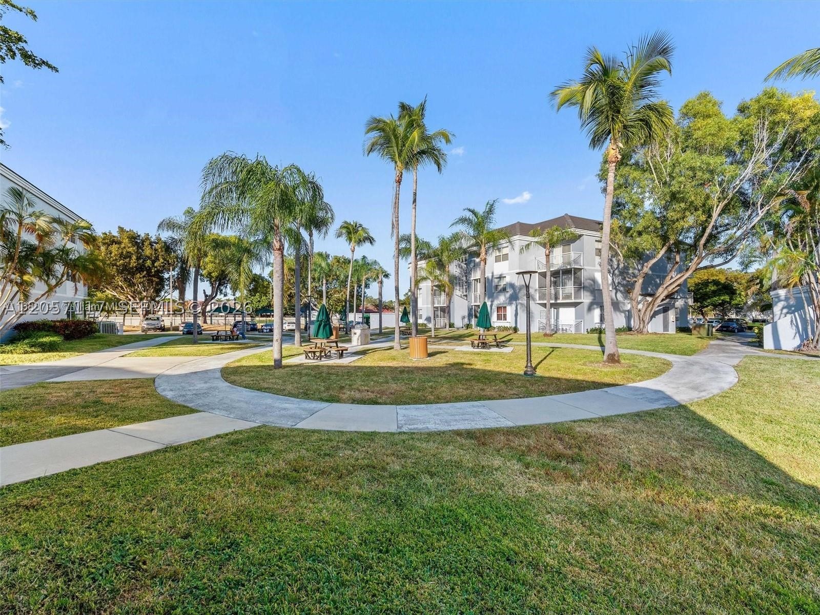 8670 SW 212th St #306, Cutler Bay FL 33189
