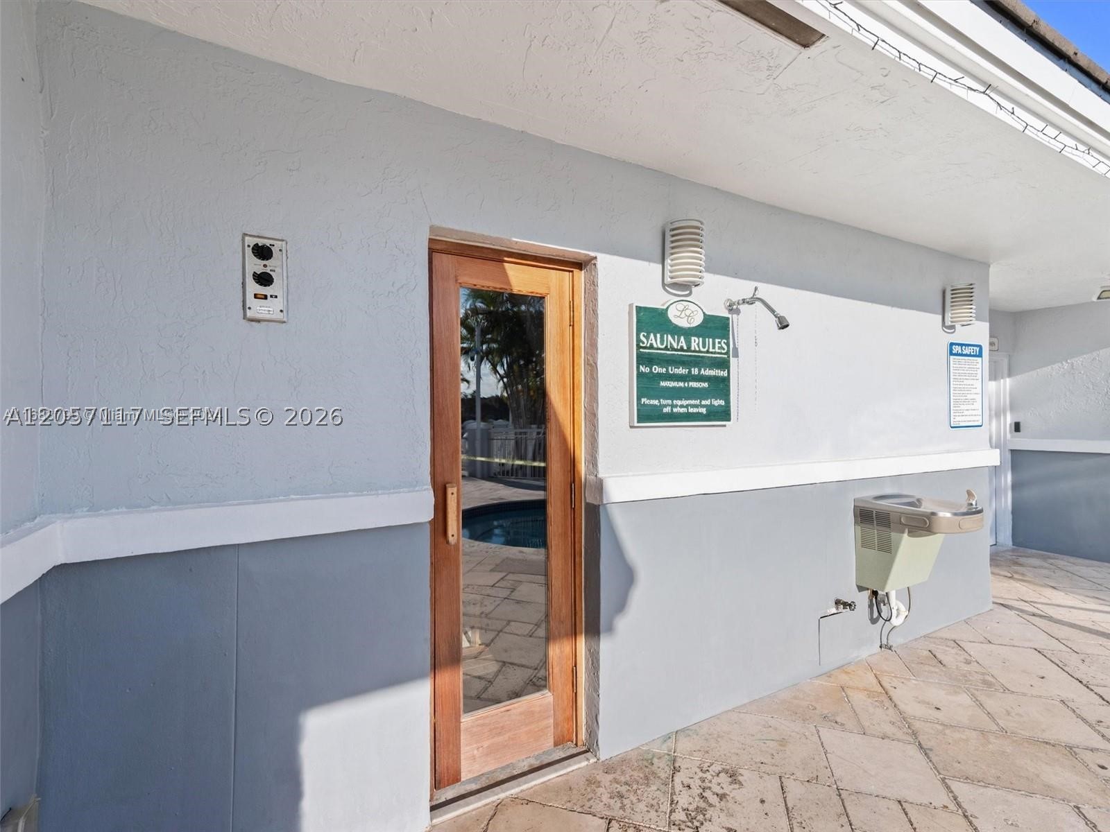 8670 SW 212th St #306, Cutler Bay FL 33189