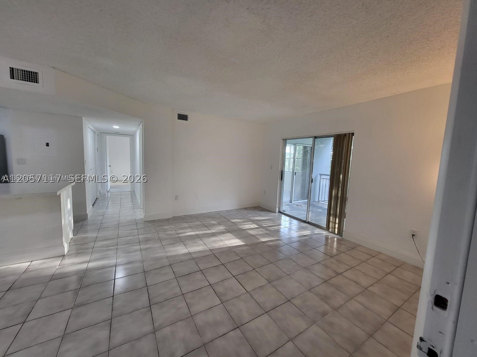 8670 SW 212th St #306, Cutler Bay FL 33189