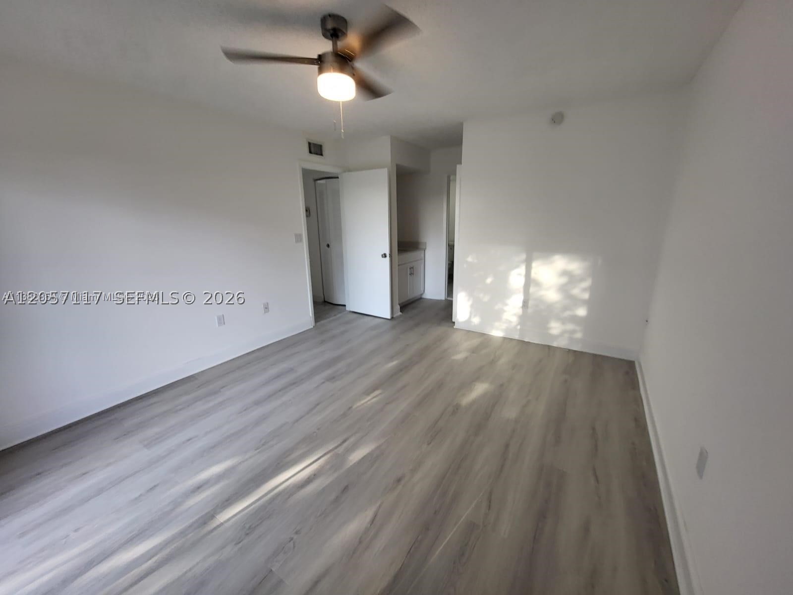 8670 SW 212th St #306, Cutler Bay FL 33189