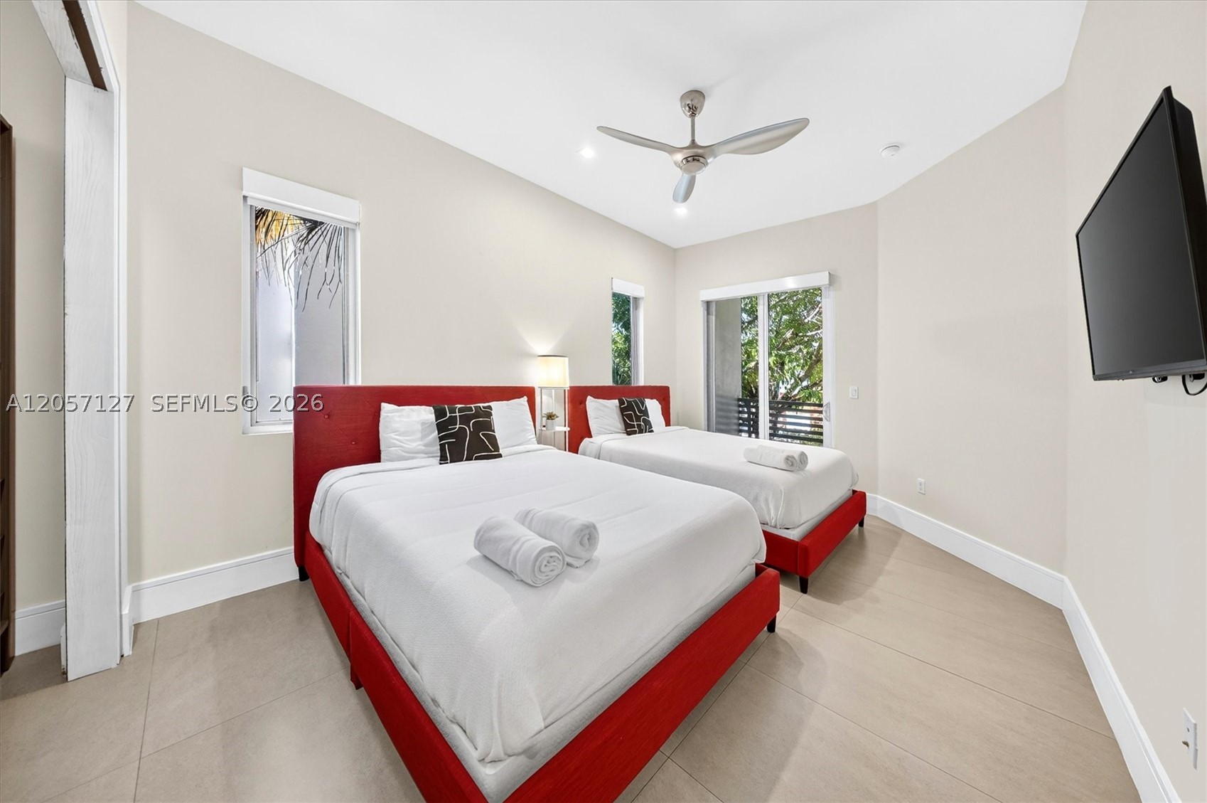 3059 Carter St #3059, Miami FL 33133