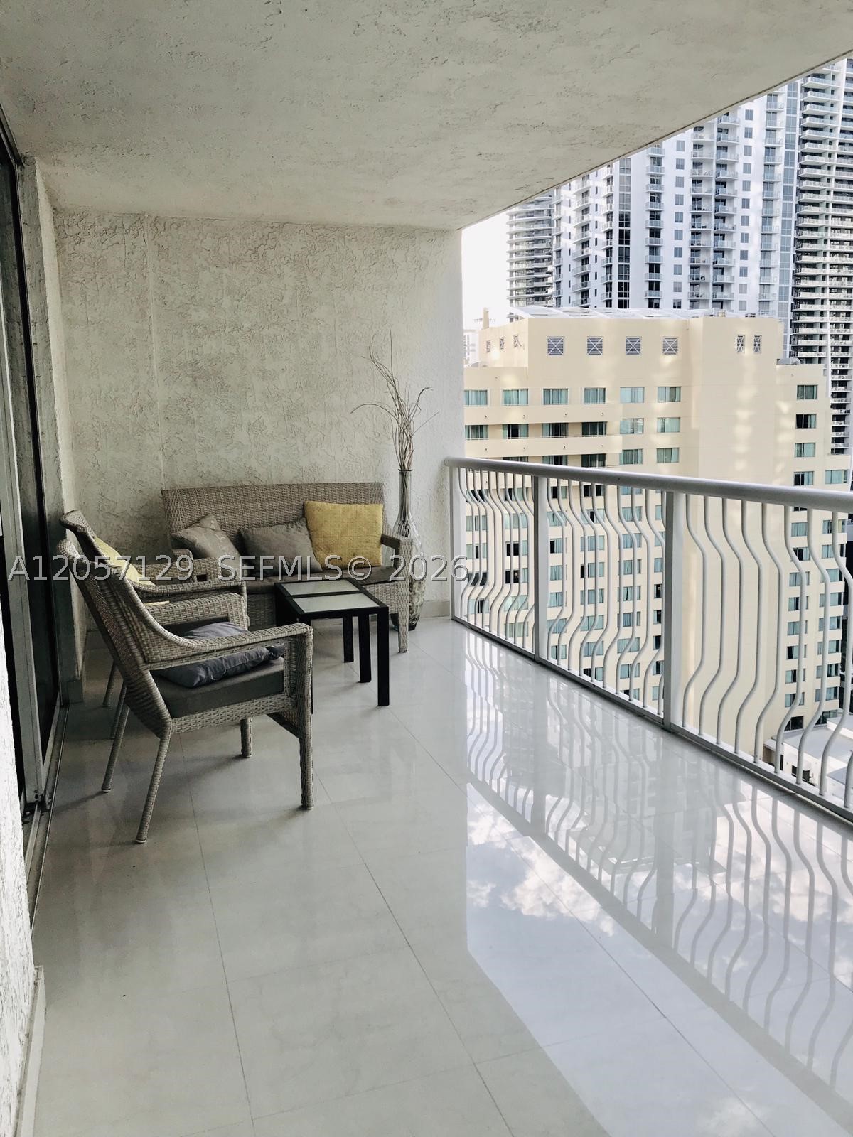 1200 Brickell Bay Dr #2418, Miami FL 33131